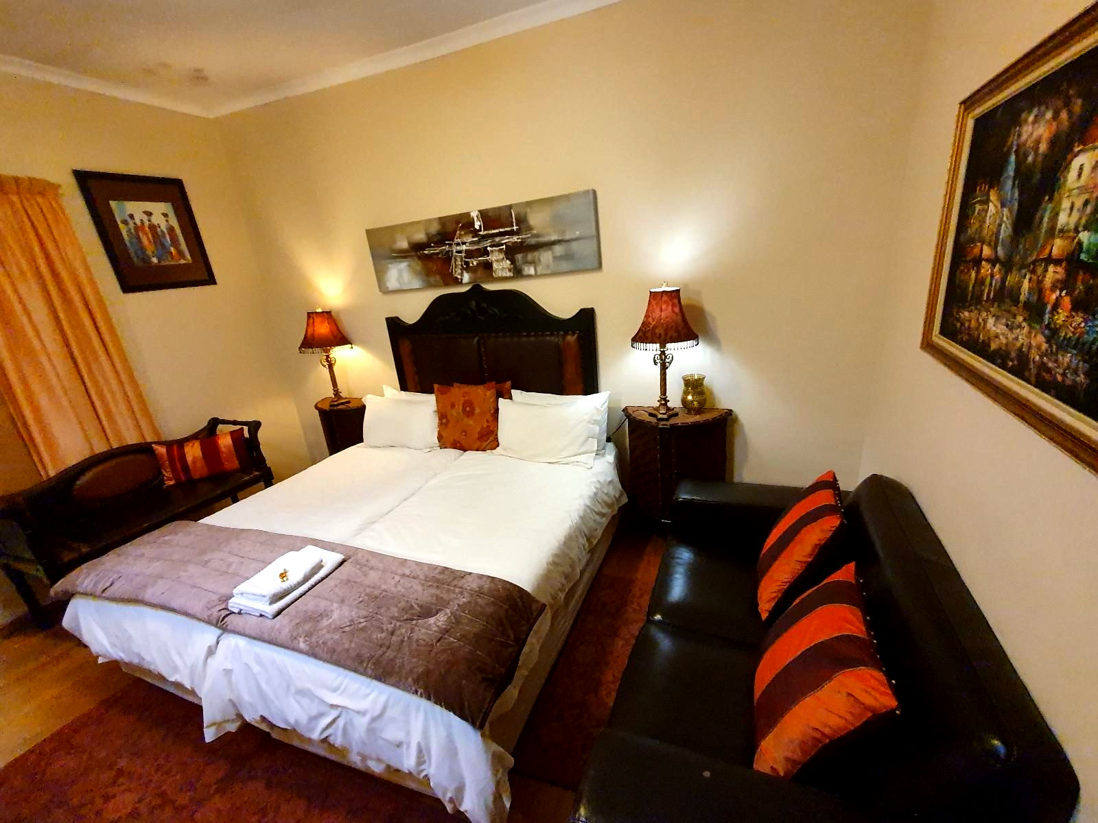 Luxury Family Room (4 Guests) - 1
