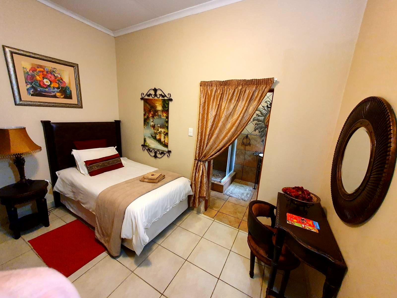 Single Room - 1