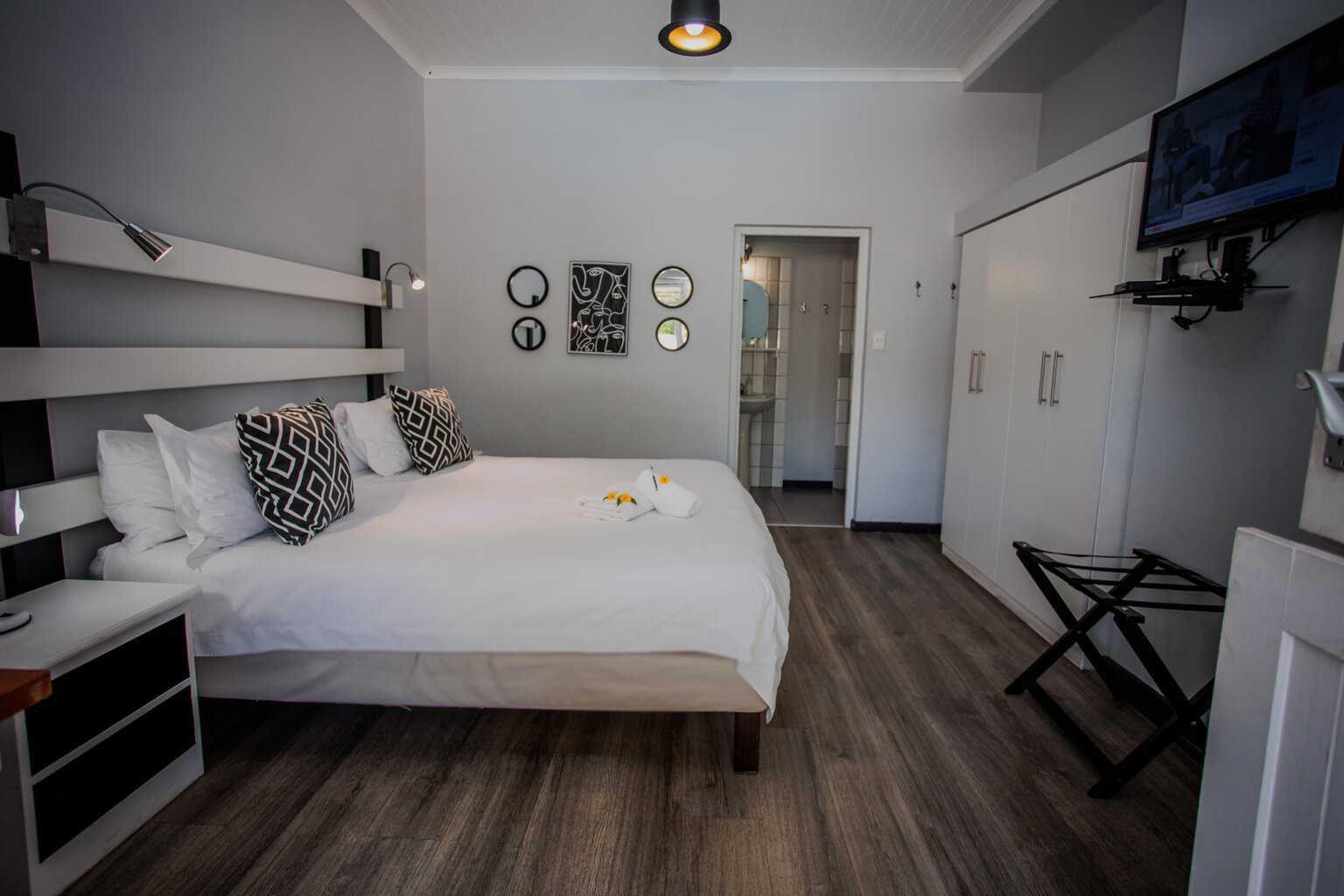 Budget / Travelers Room - 1
