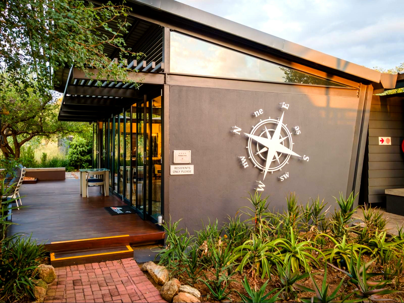 Aerotel gallery