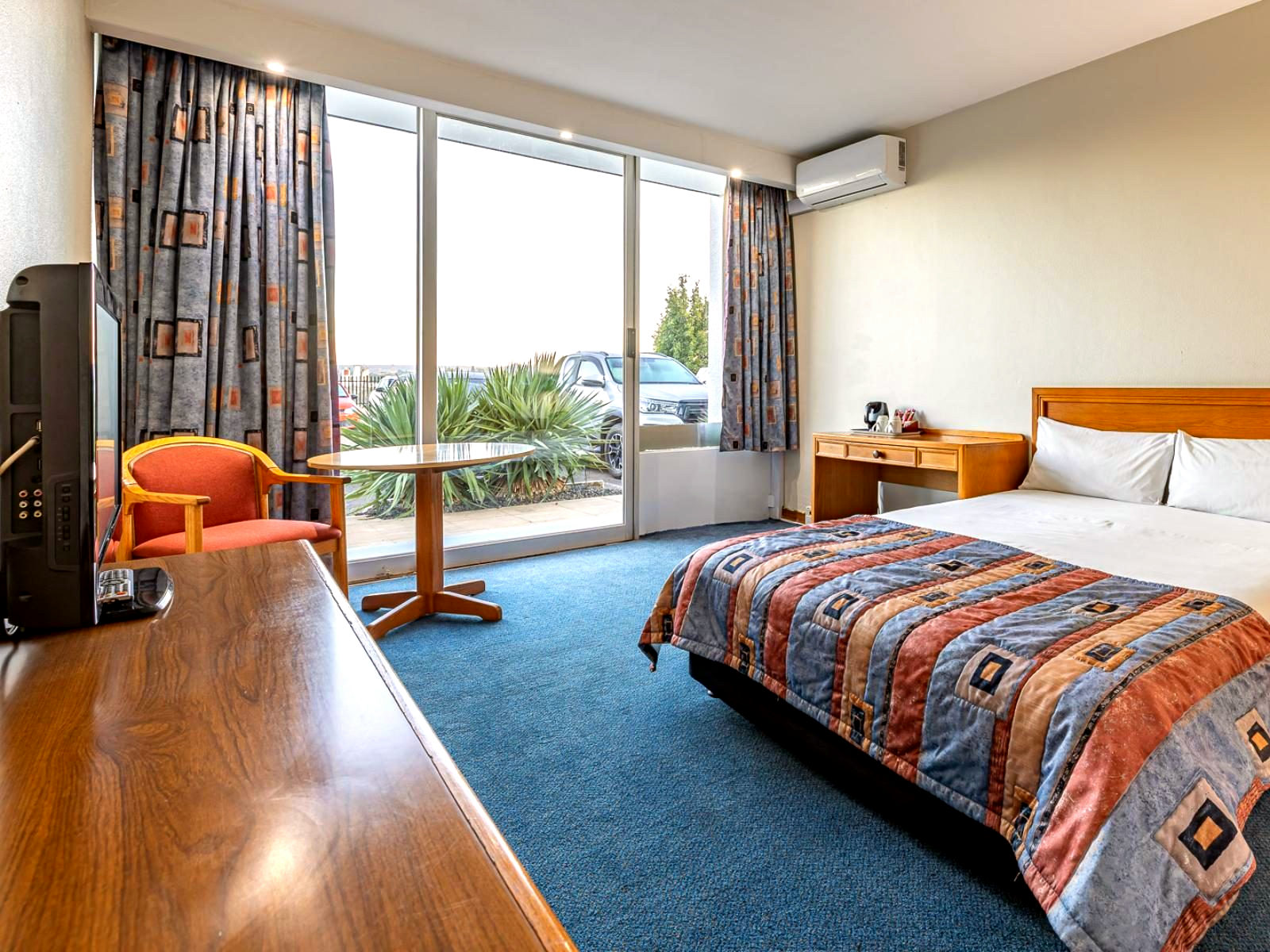 Wheelchair Friendly Room - 1
