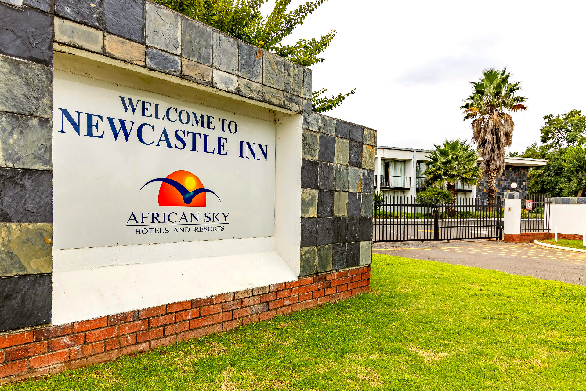 African Sky Hotels - Newcastle Inn gallery