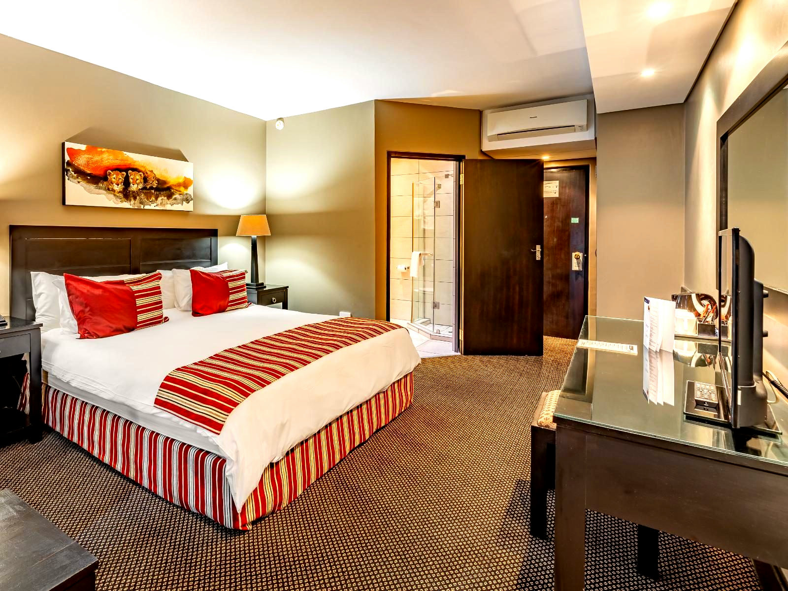 King Leisure Room - 1