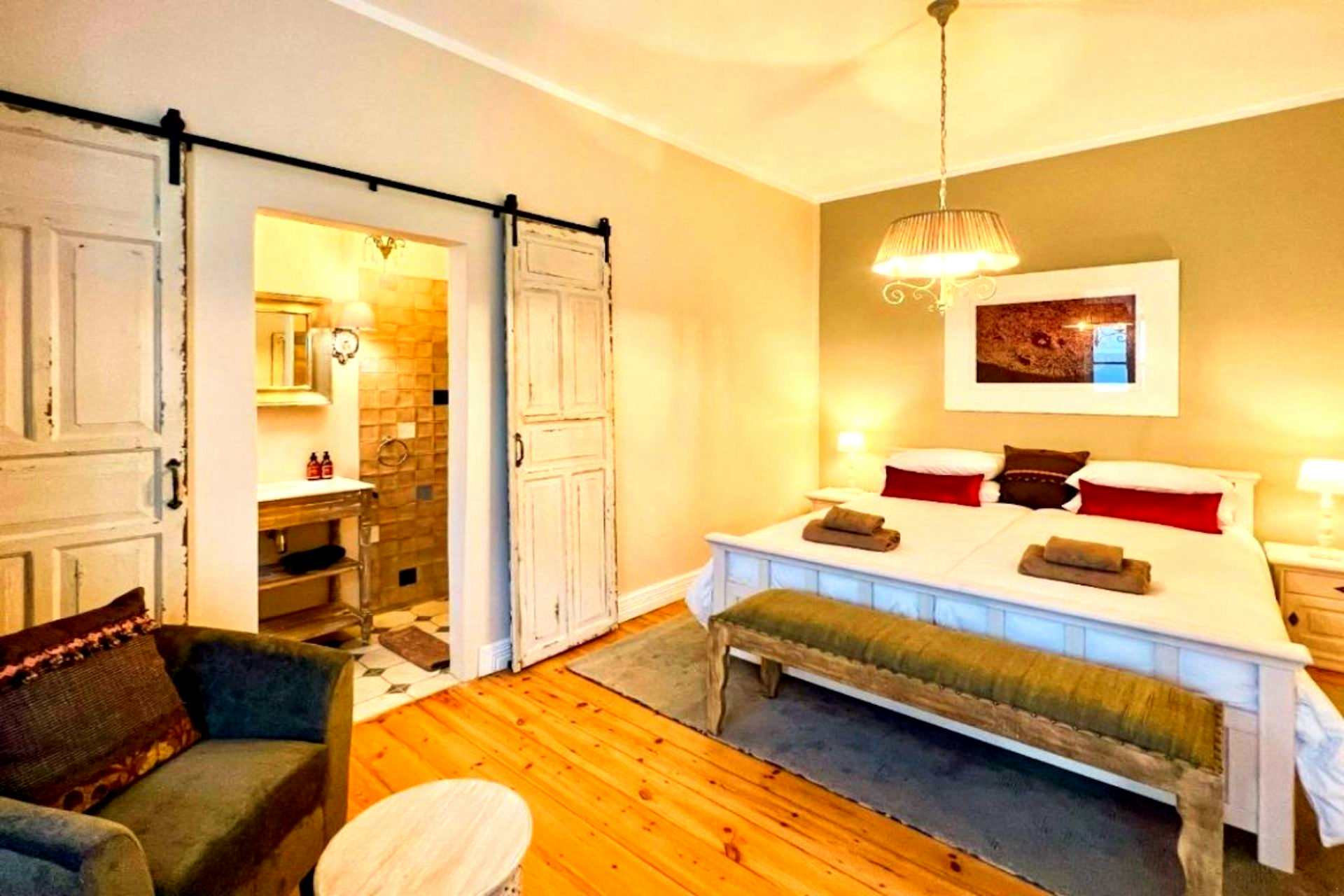 Family Room - 1