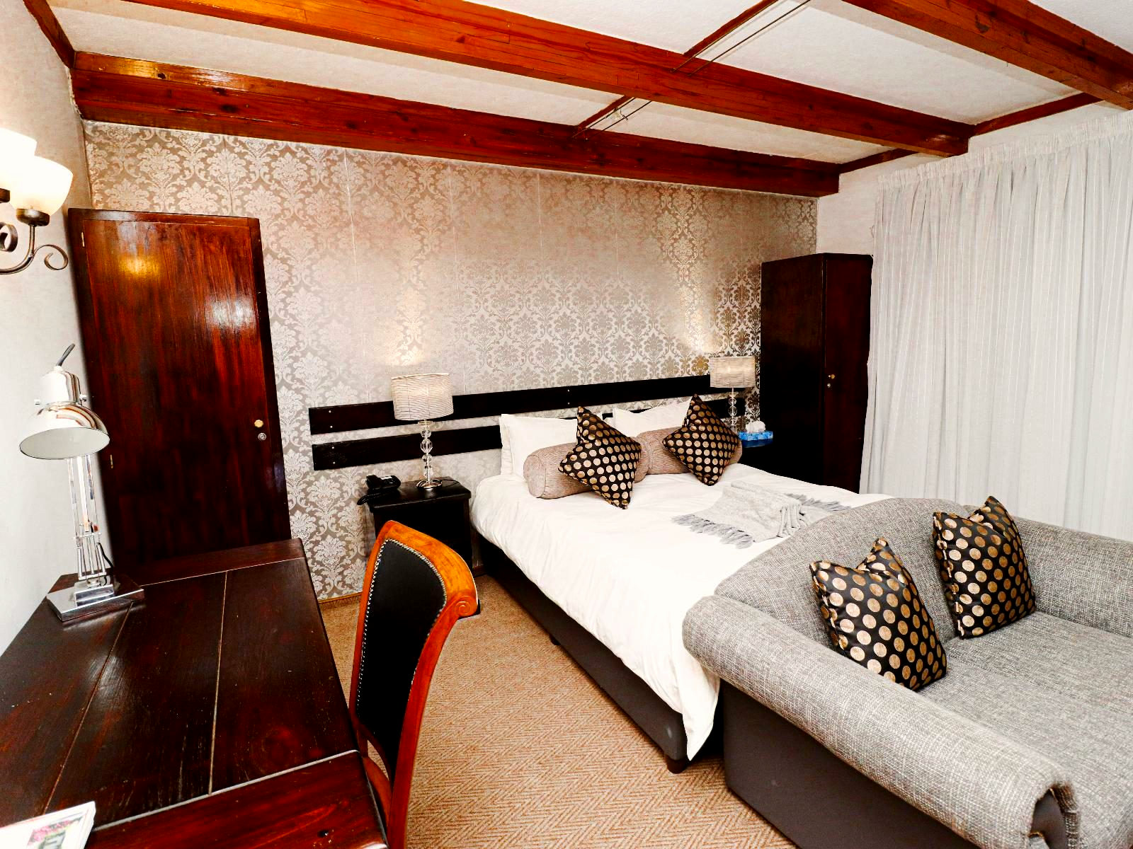 Luxury Room - 1