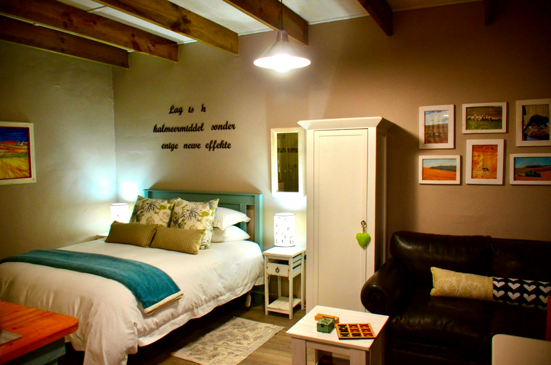 Windmill Cottage - 1