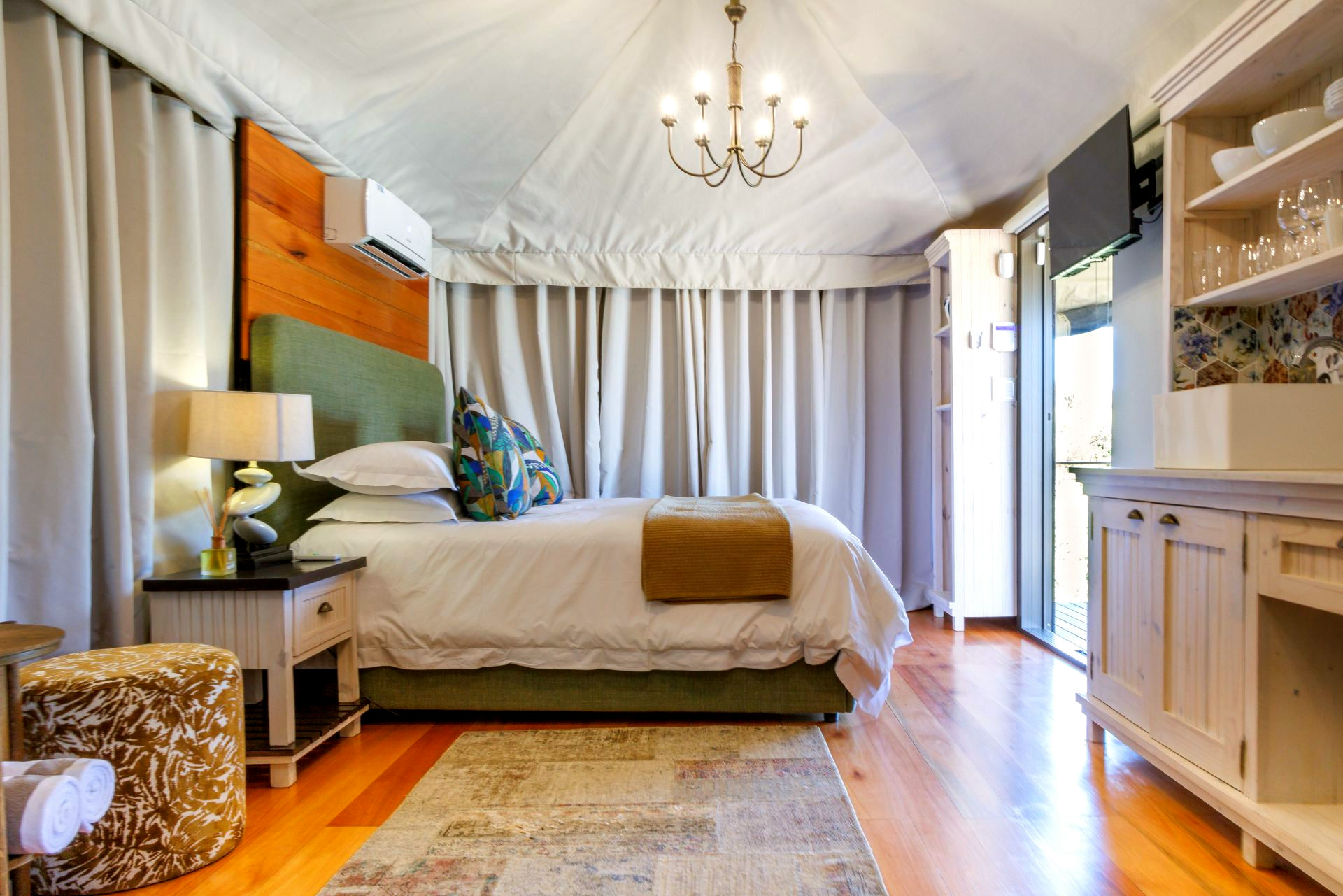 Lakeside Glamping Chenin - 1