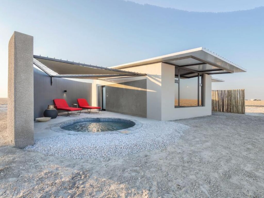 Etosha King Nehale gallery