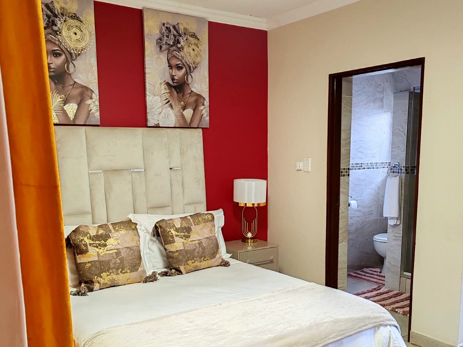 Queen Room - 1