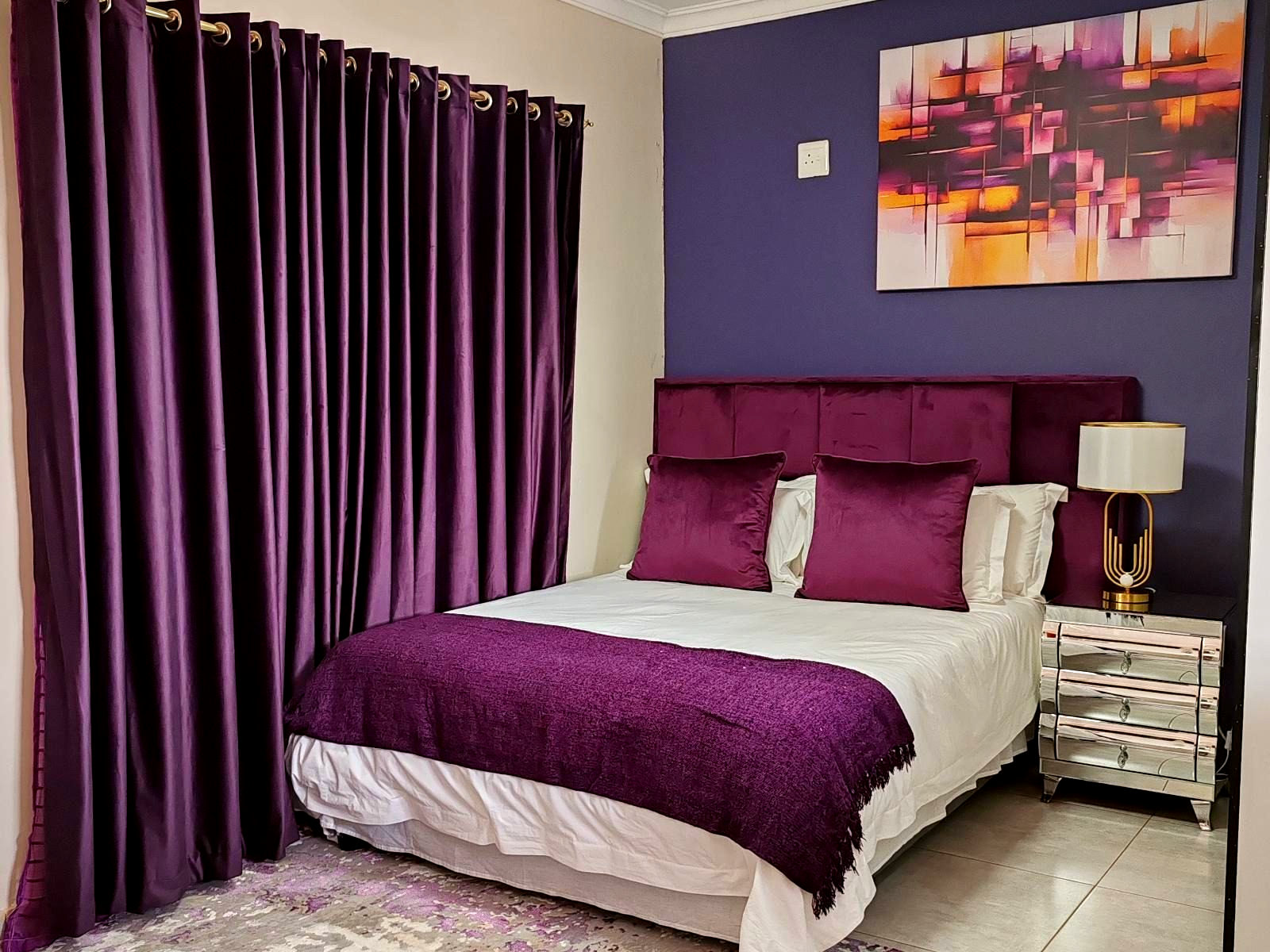 Standard Queen Room - 1