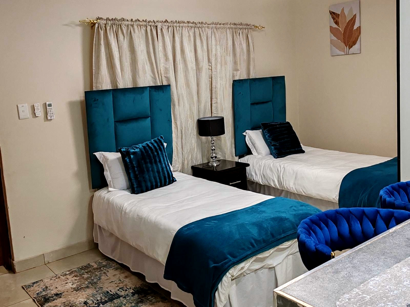 Twin Room - 1