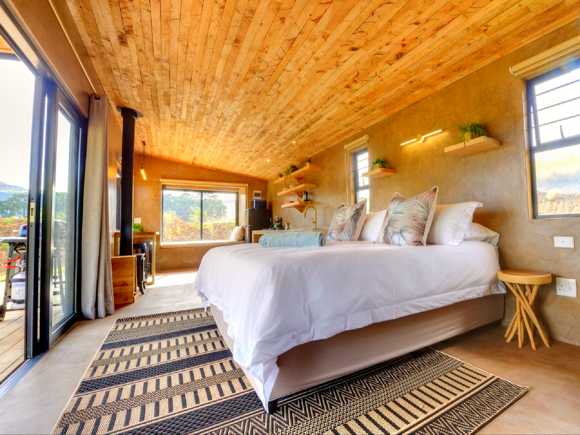 Bamboo Cabin with Hot Tub - 1