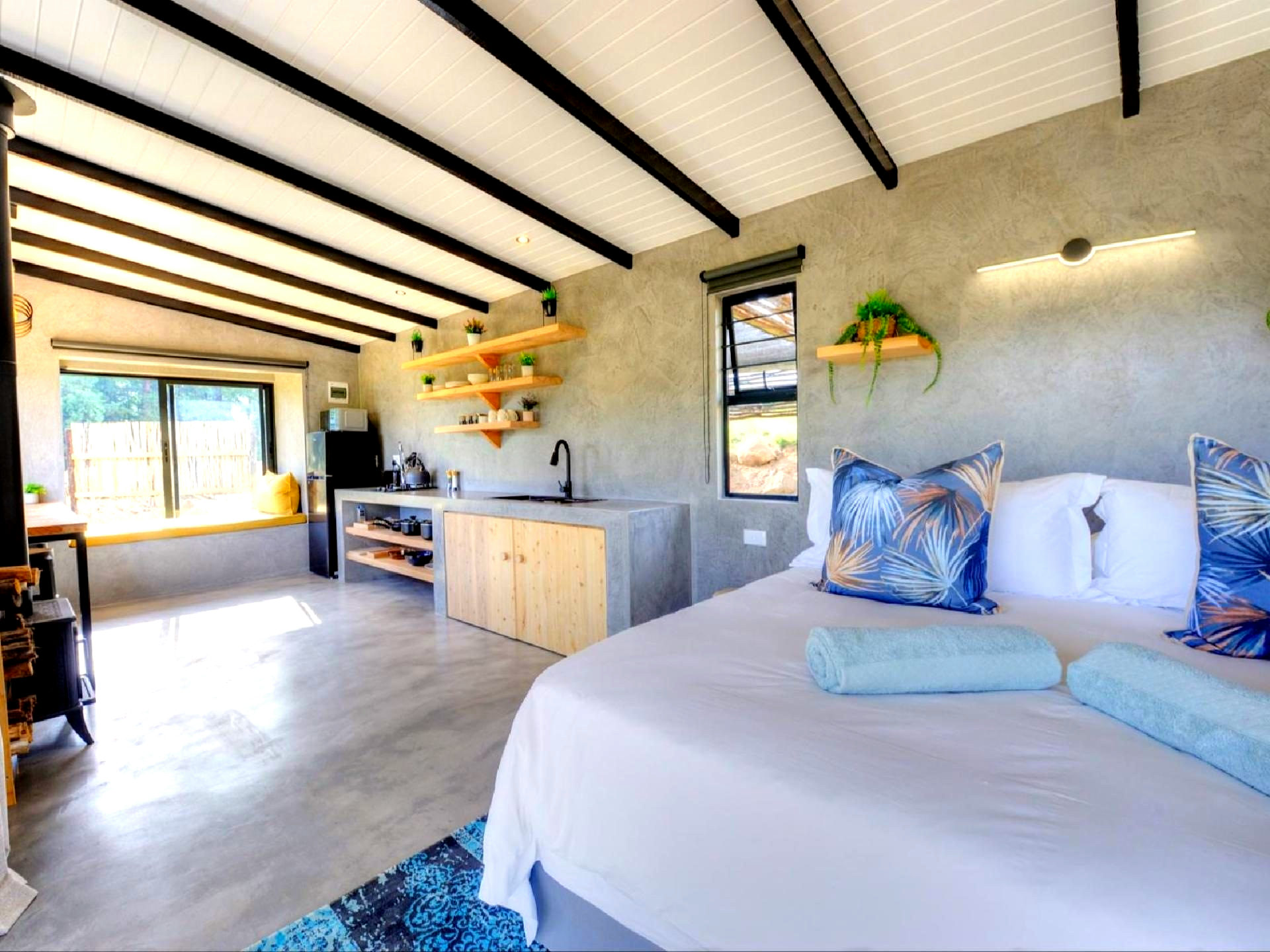 Hillside Cabin with Hot Tub - 1