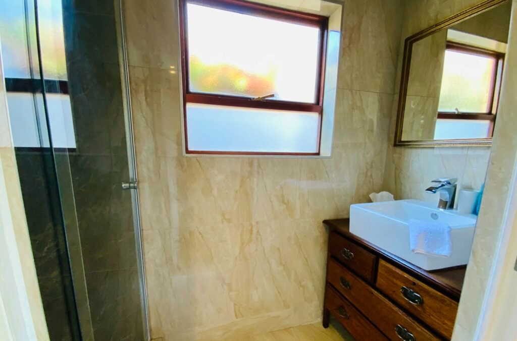 Room 1 Executive Deluxe - 1