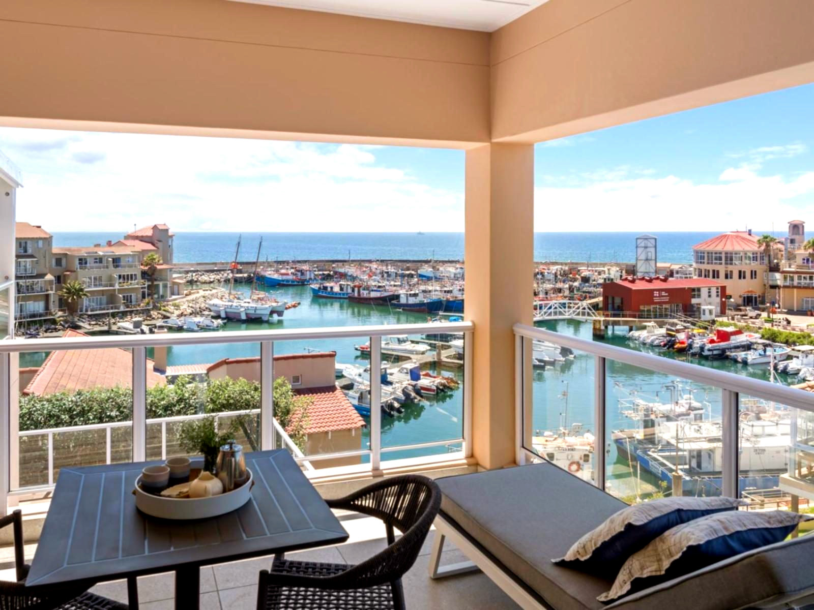 2-Bedroom Apartment Superior - 1