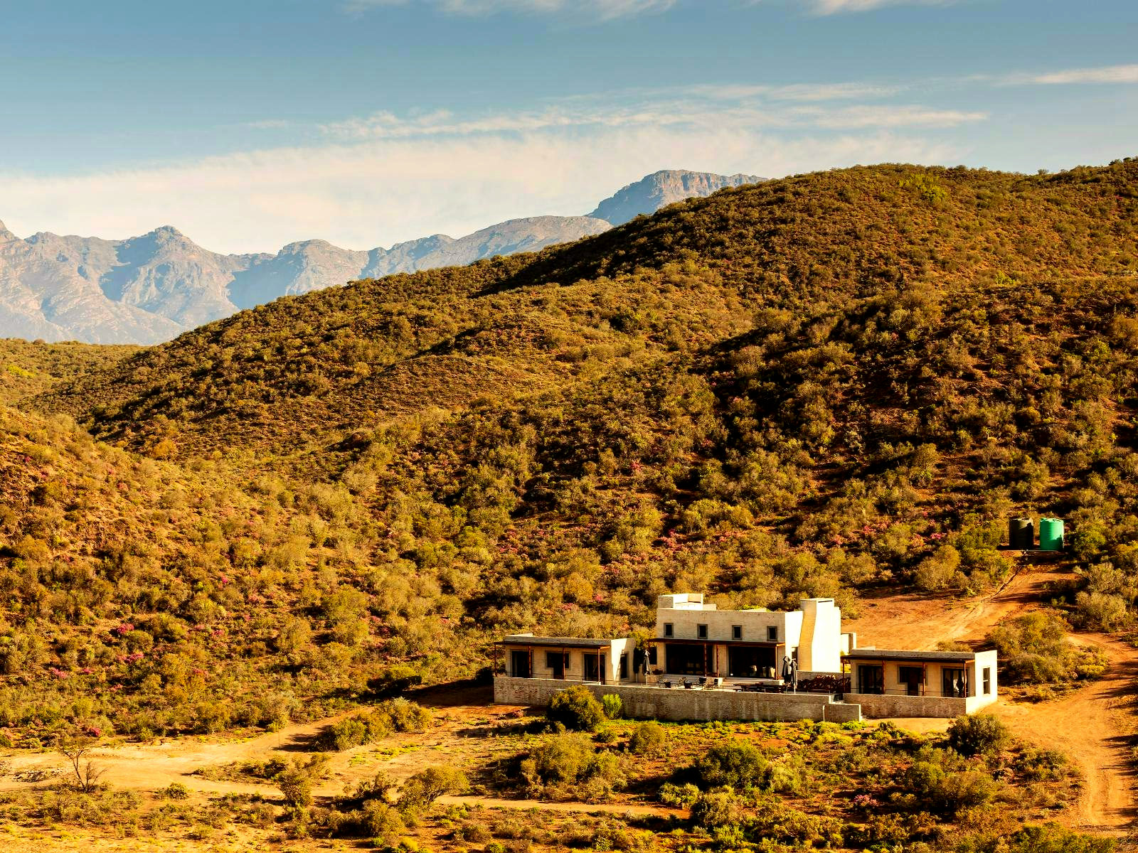 Karoo 62 Escape - Luxury Bush Lodge gallery