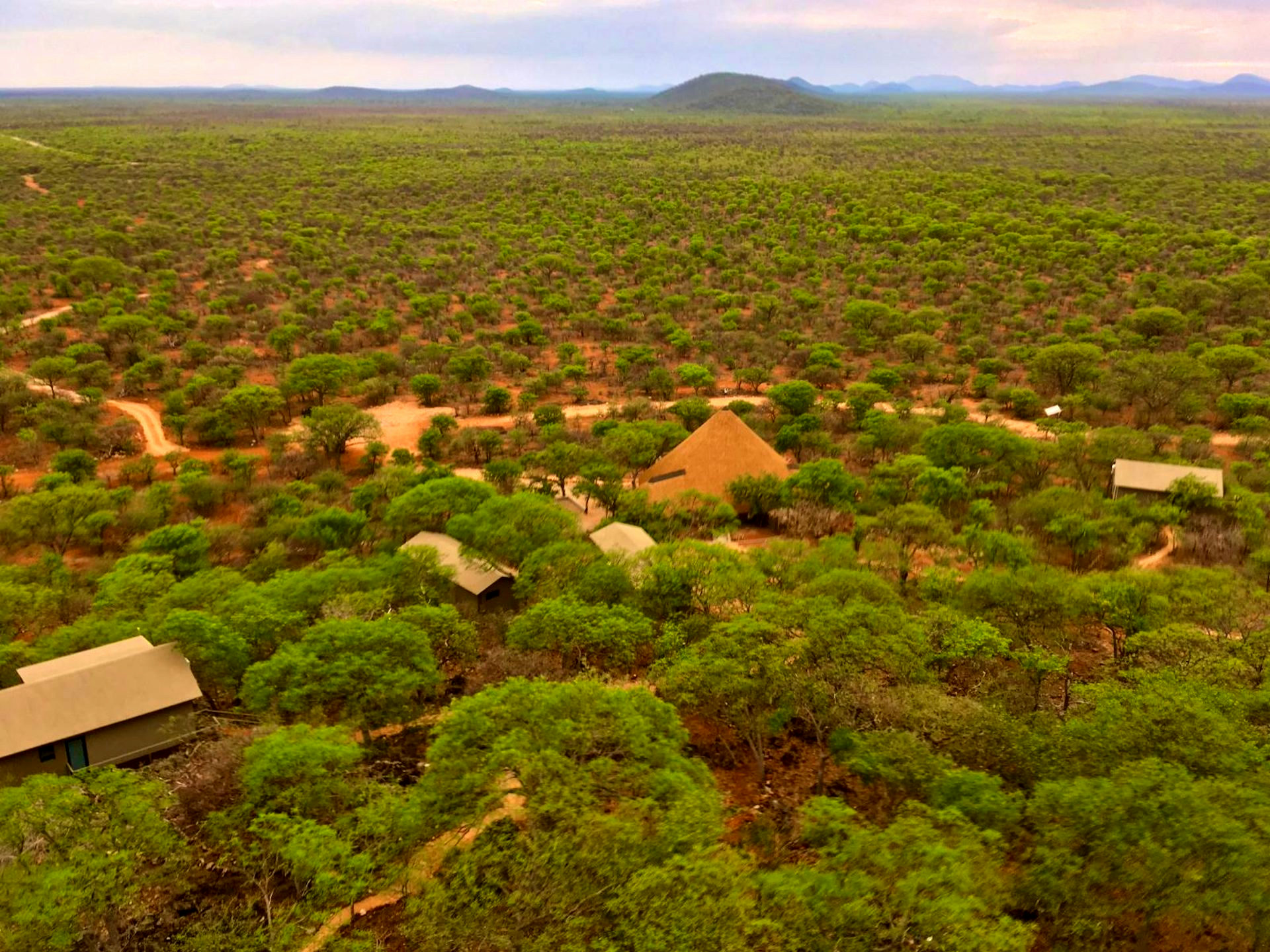 Kifaru Luxury Lodge gallery