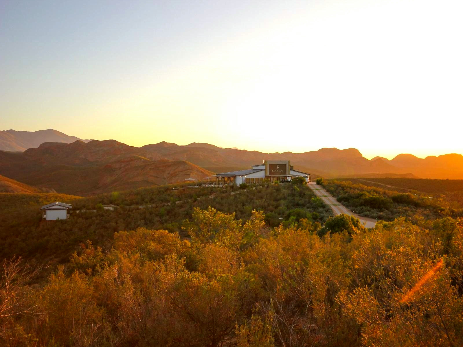 LANDRANI Luxury Lodge gallery