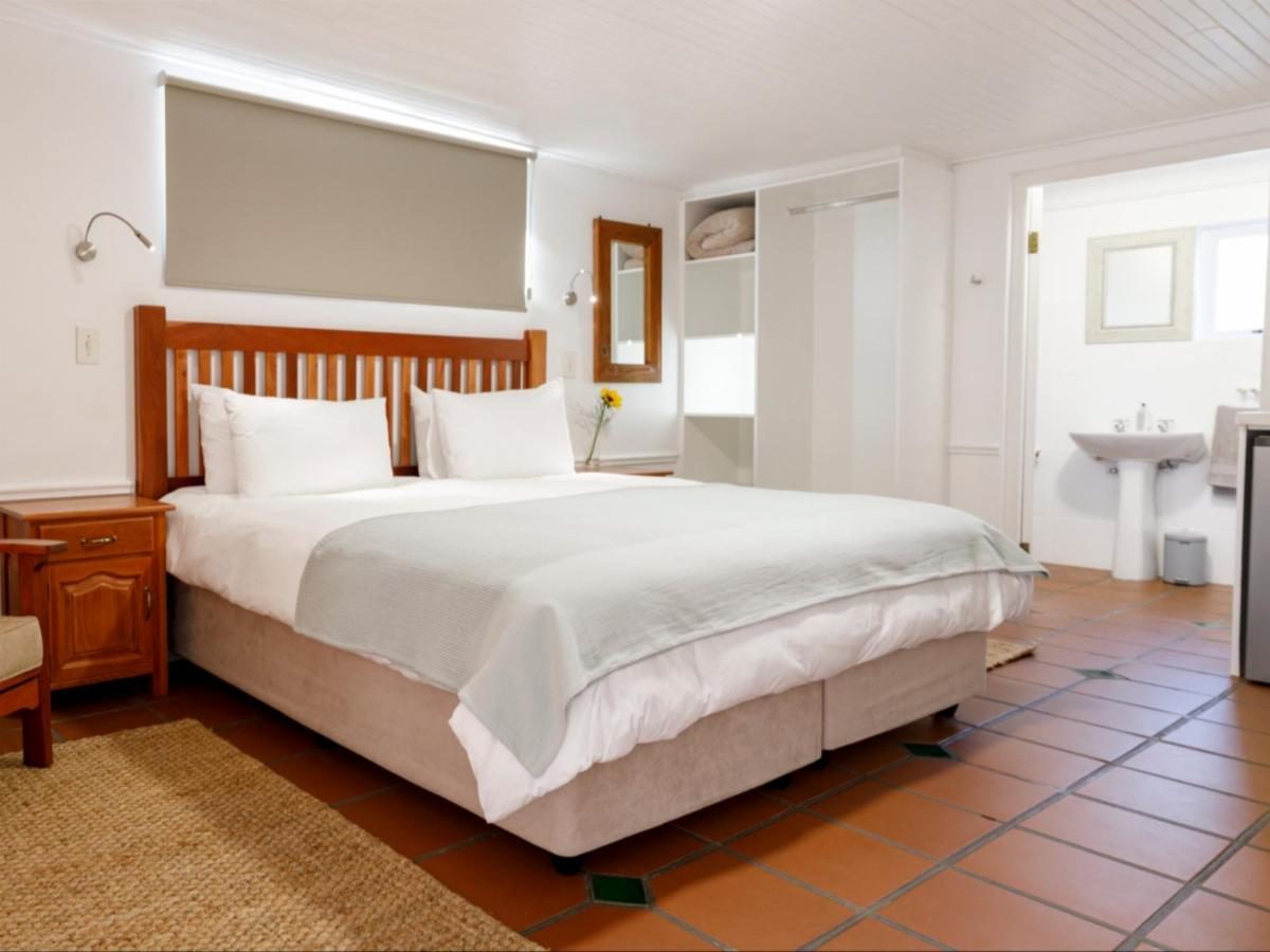 Deluxe King Room - 1