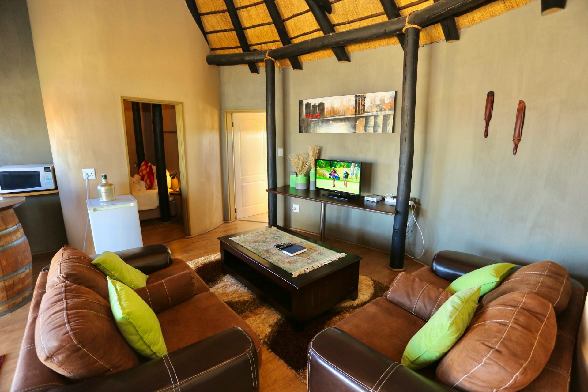 Premium Waterhole Chalet - 1
