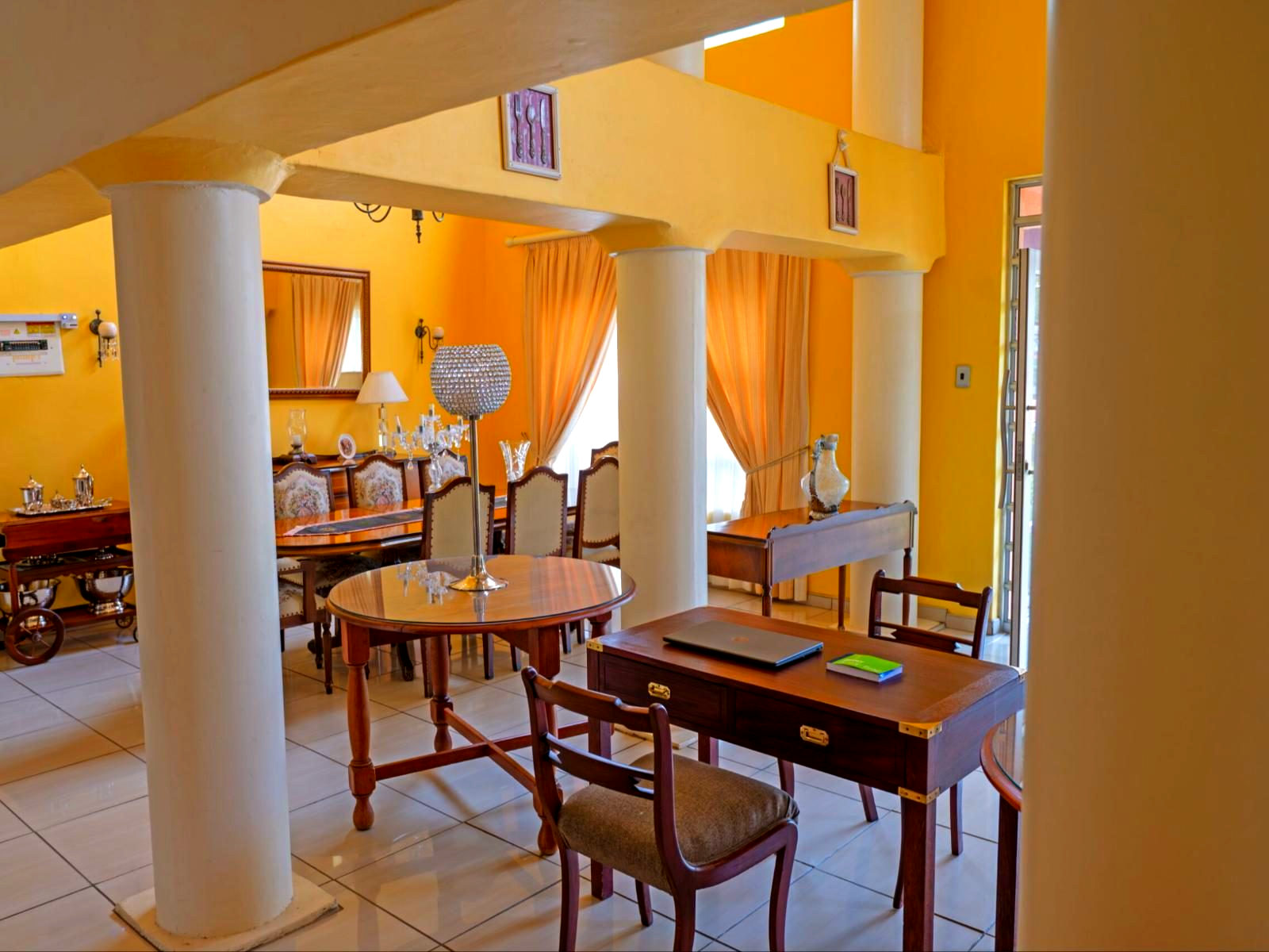 Le Chateau Guesthouse gallery