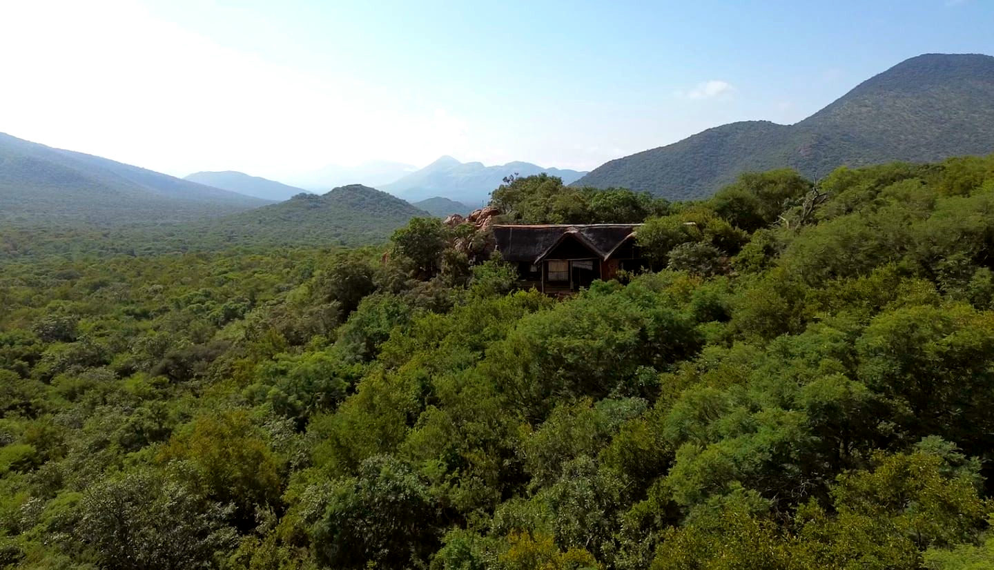 Mokwepa Lodge - Grootfontein Private Reserve
