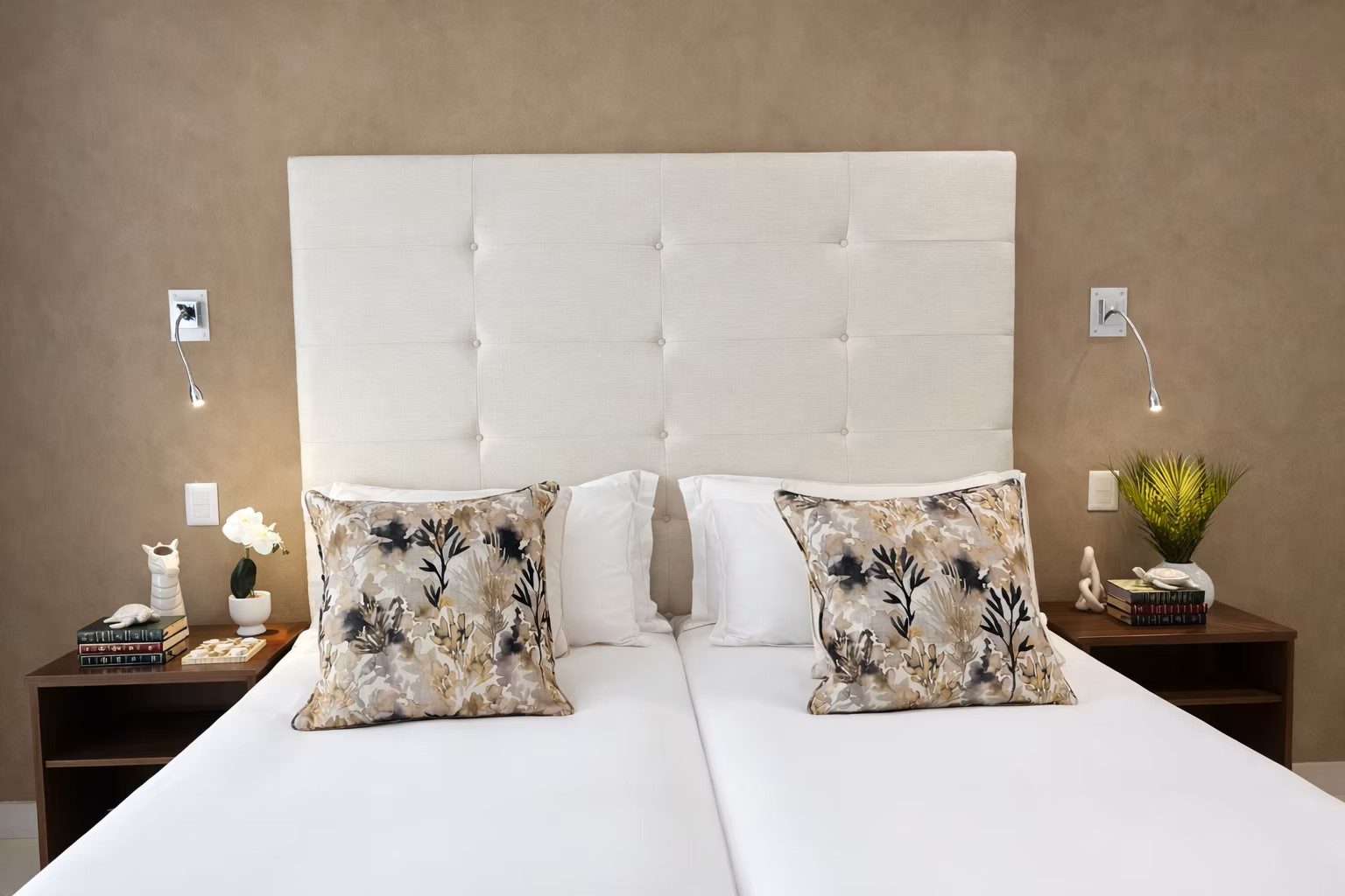 Luxury King Room with en-Suite - 1