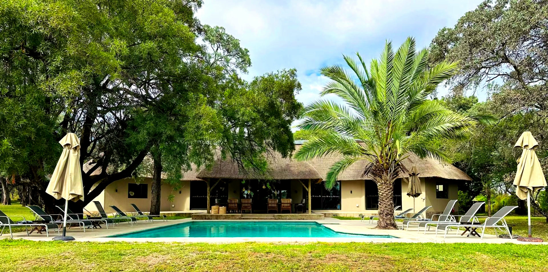 Mziki Safari Lodge