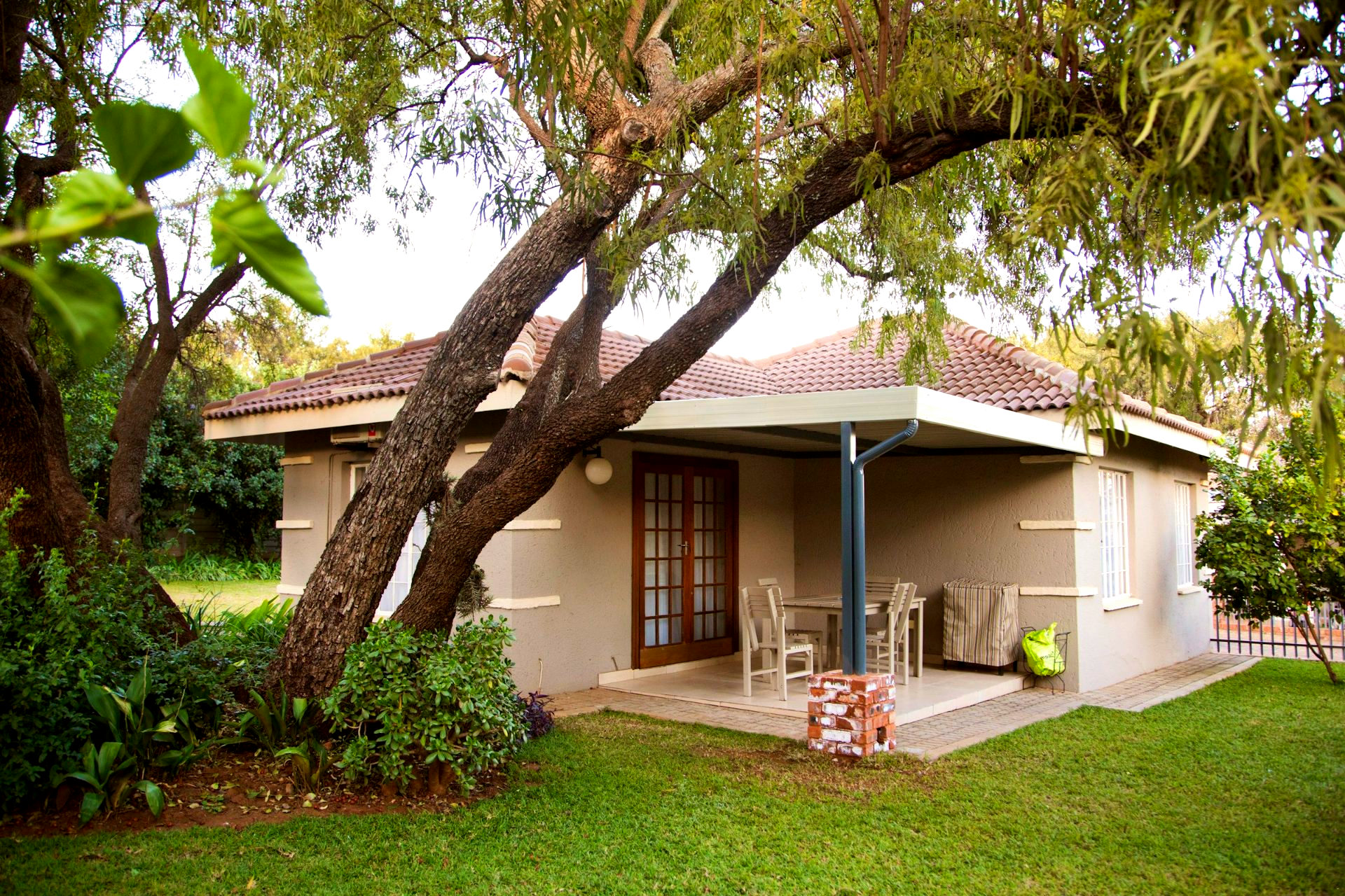 Nehema Manor gallery