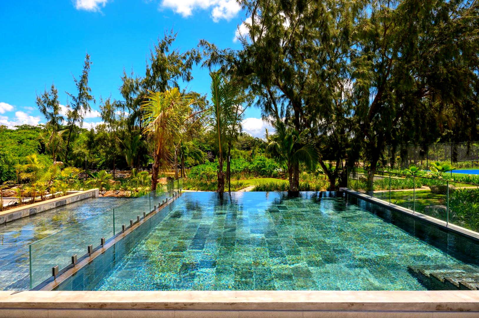 Ocean Grand Gaube by LOV Mauritius gallery