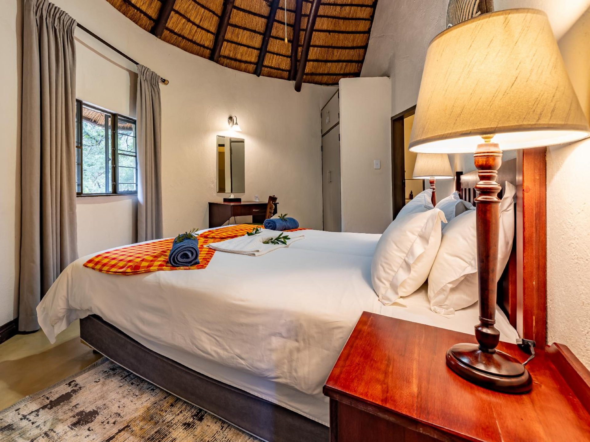 Bushvilla 4 Sleeper - 1