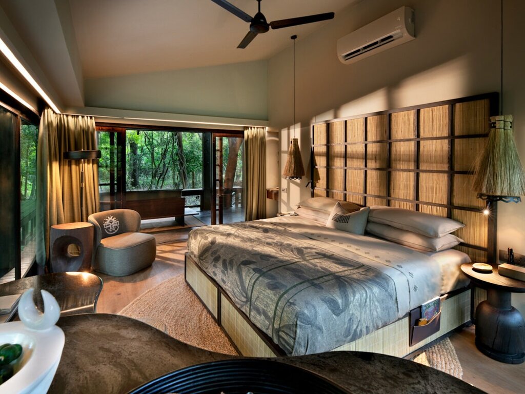 Suite - 1