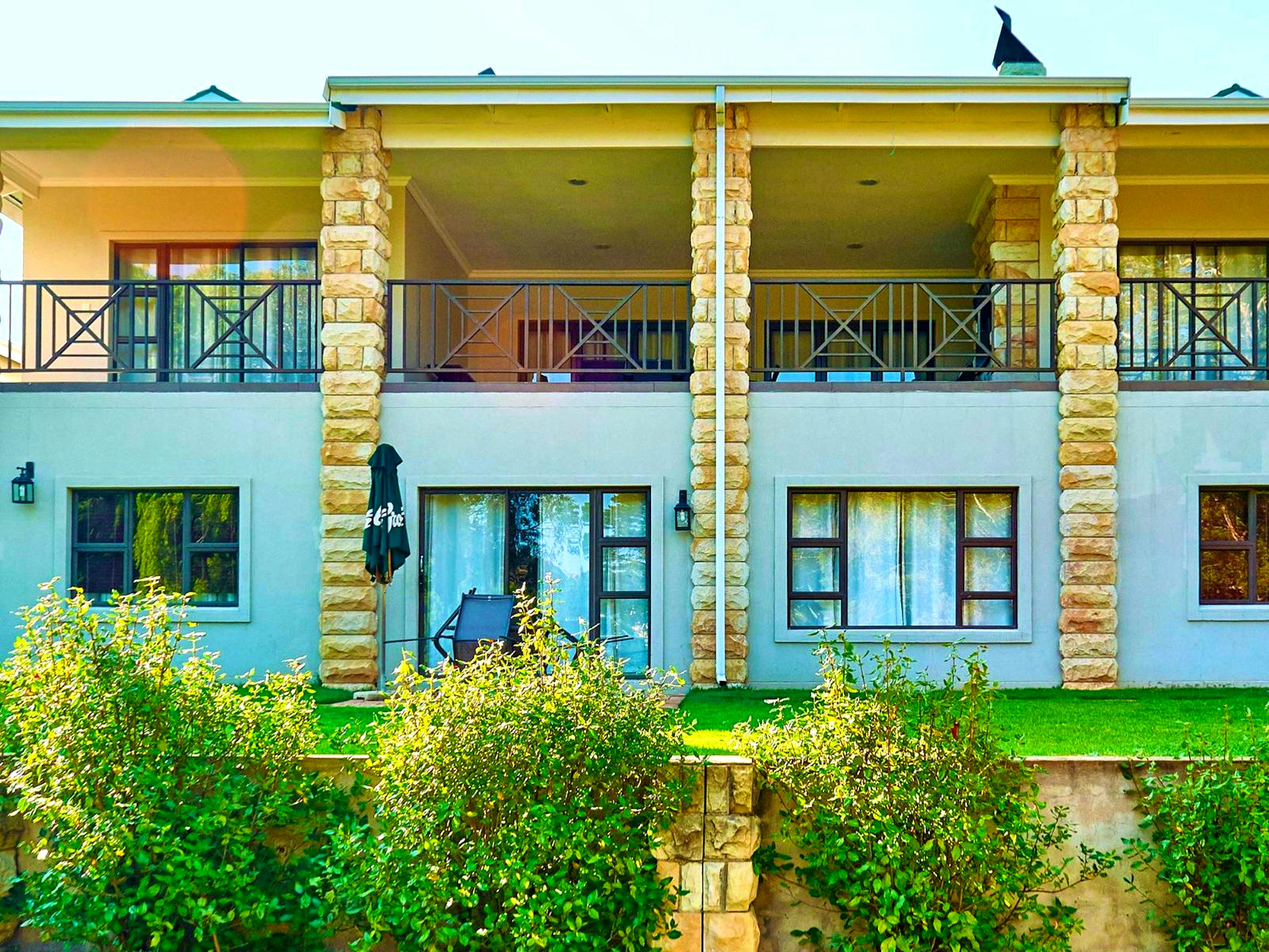 Pond End Villa
