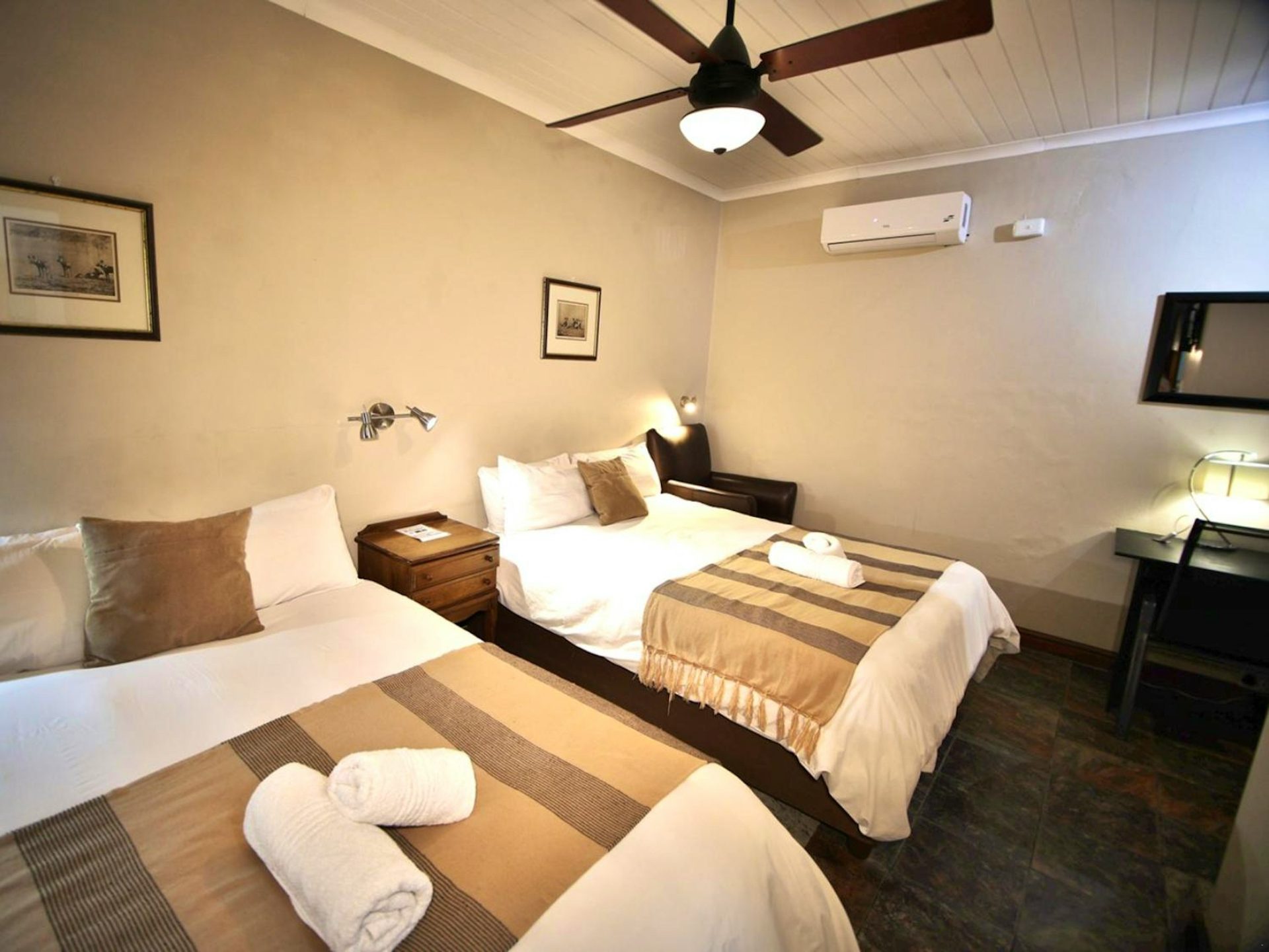 Ground floor suite - 1