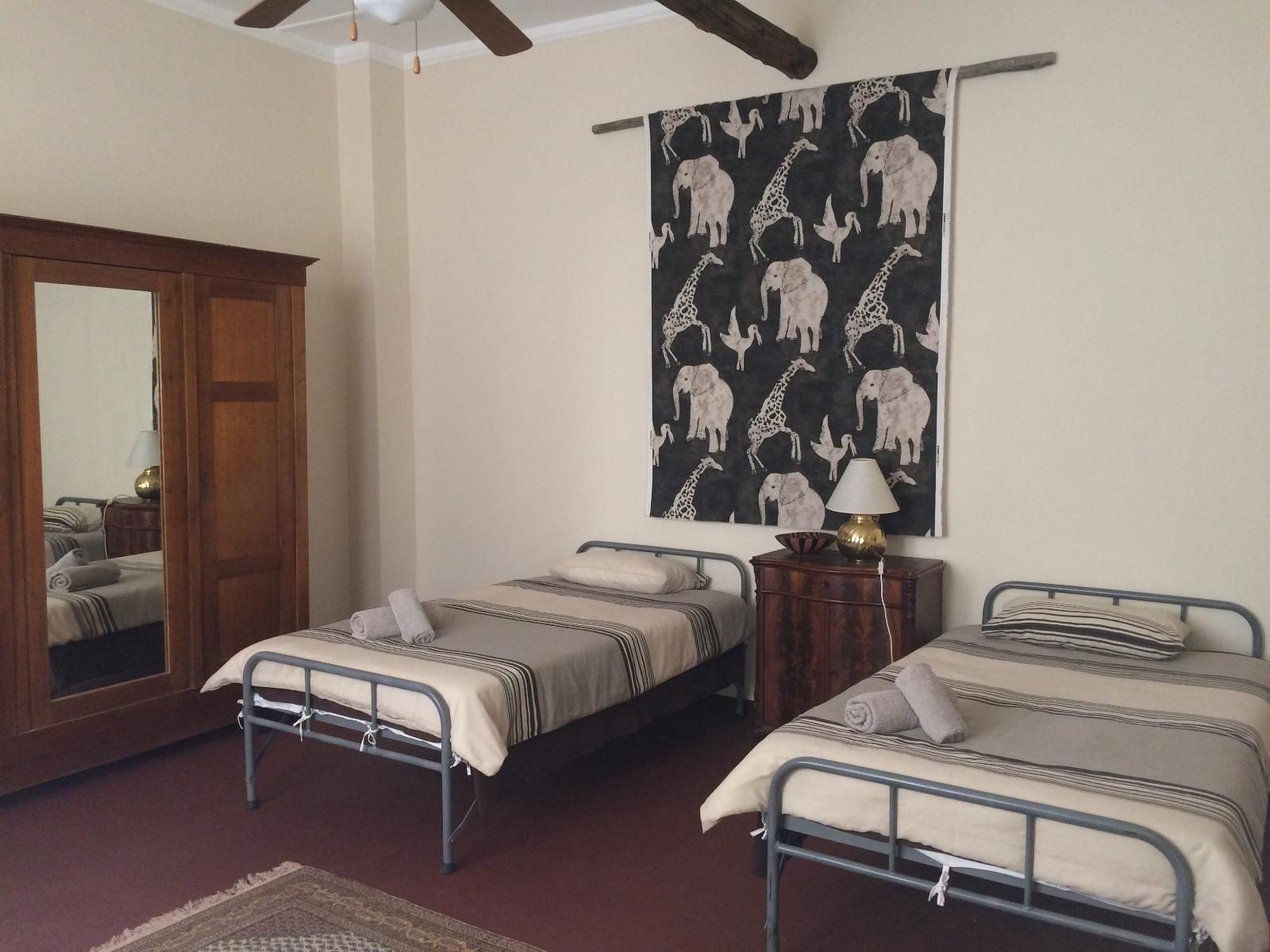 Room 9 & 8 Family Unit for Children - 1