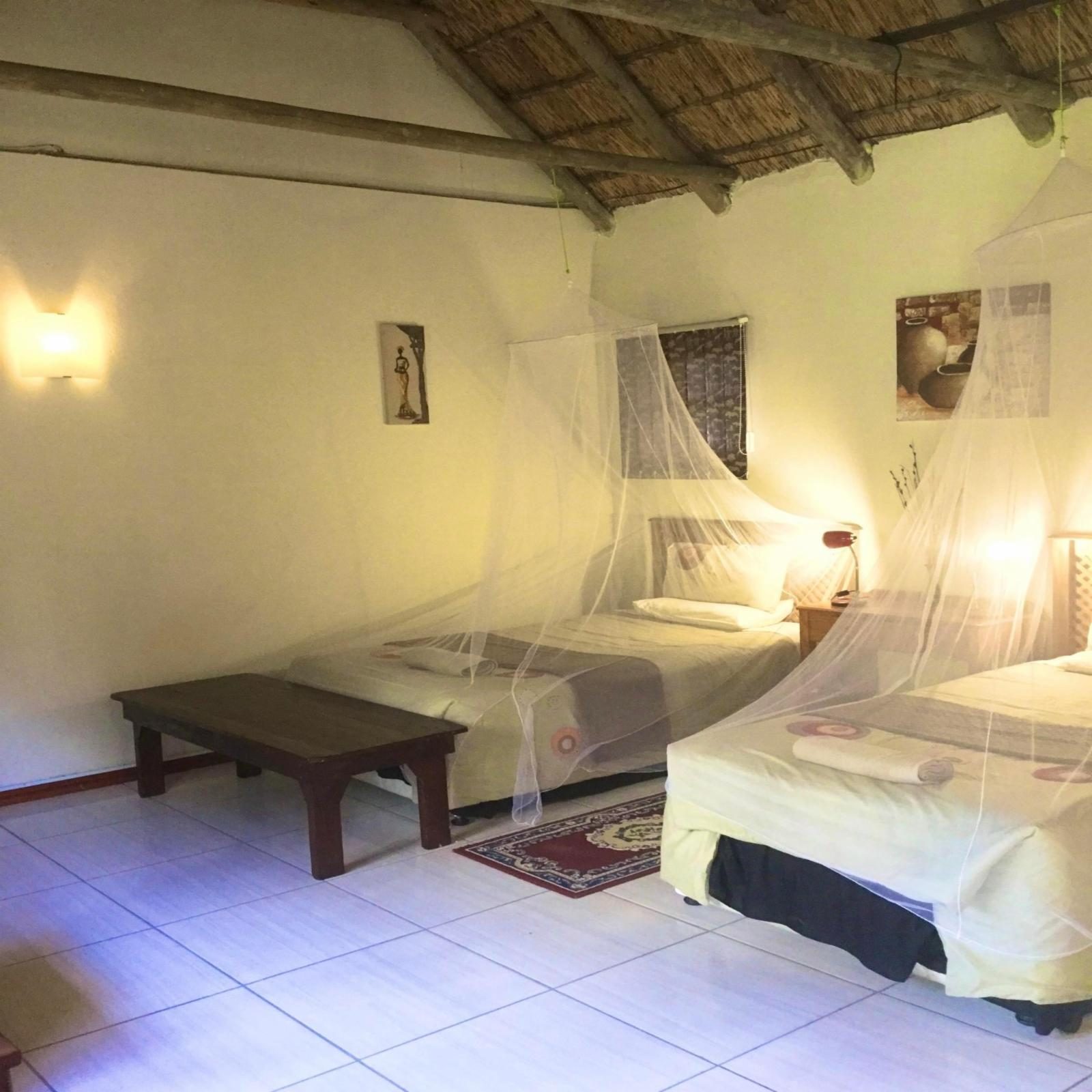 Twin Rooms - 1