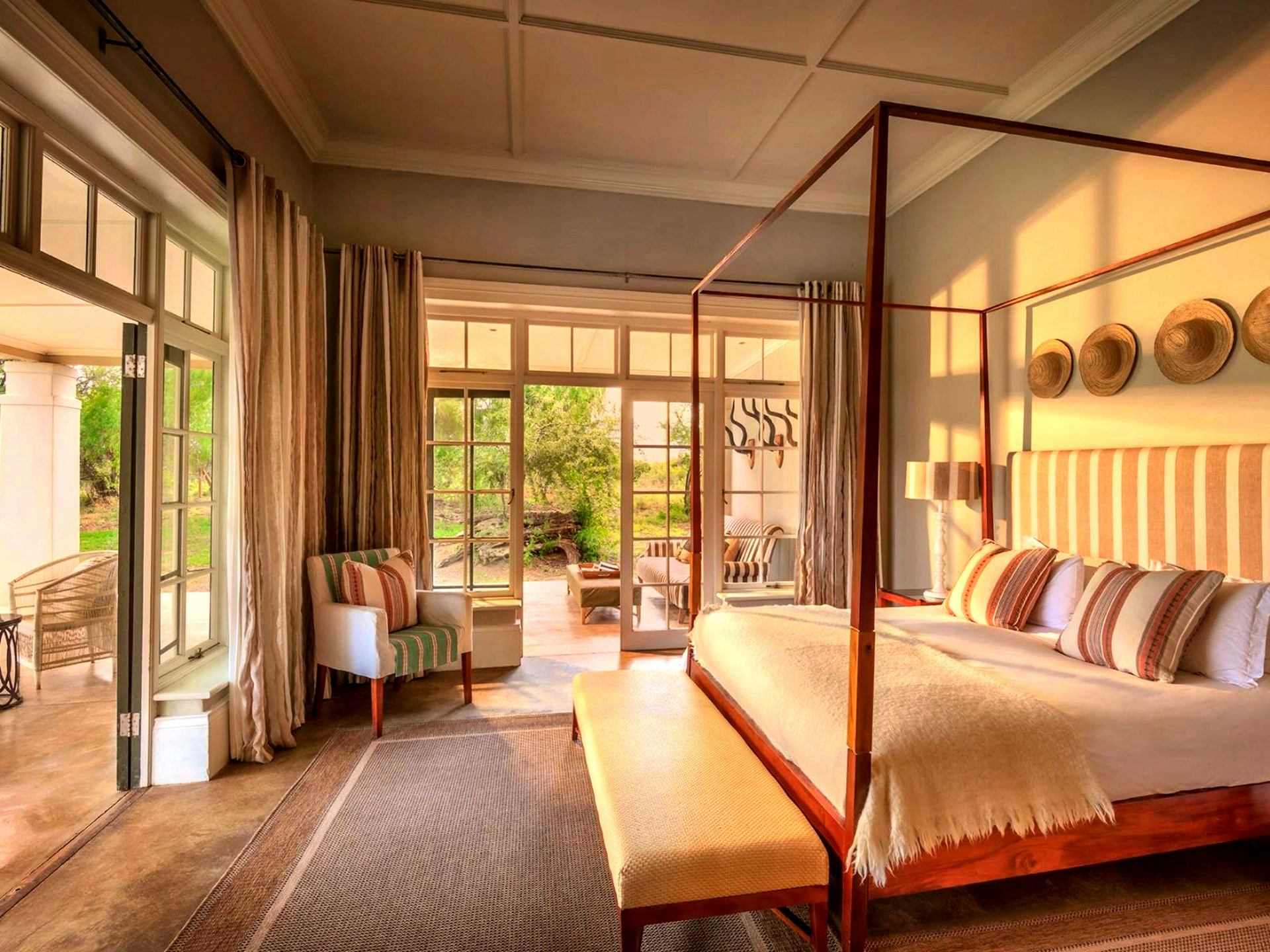 The Manor Manor Suite - 1