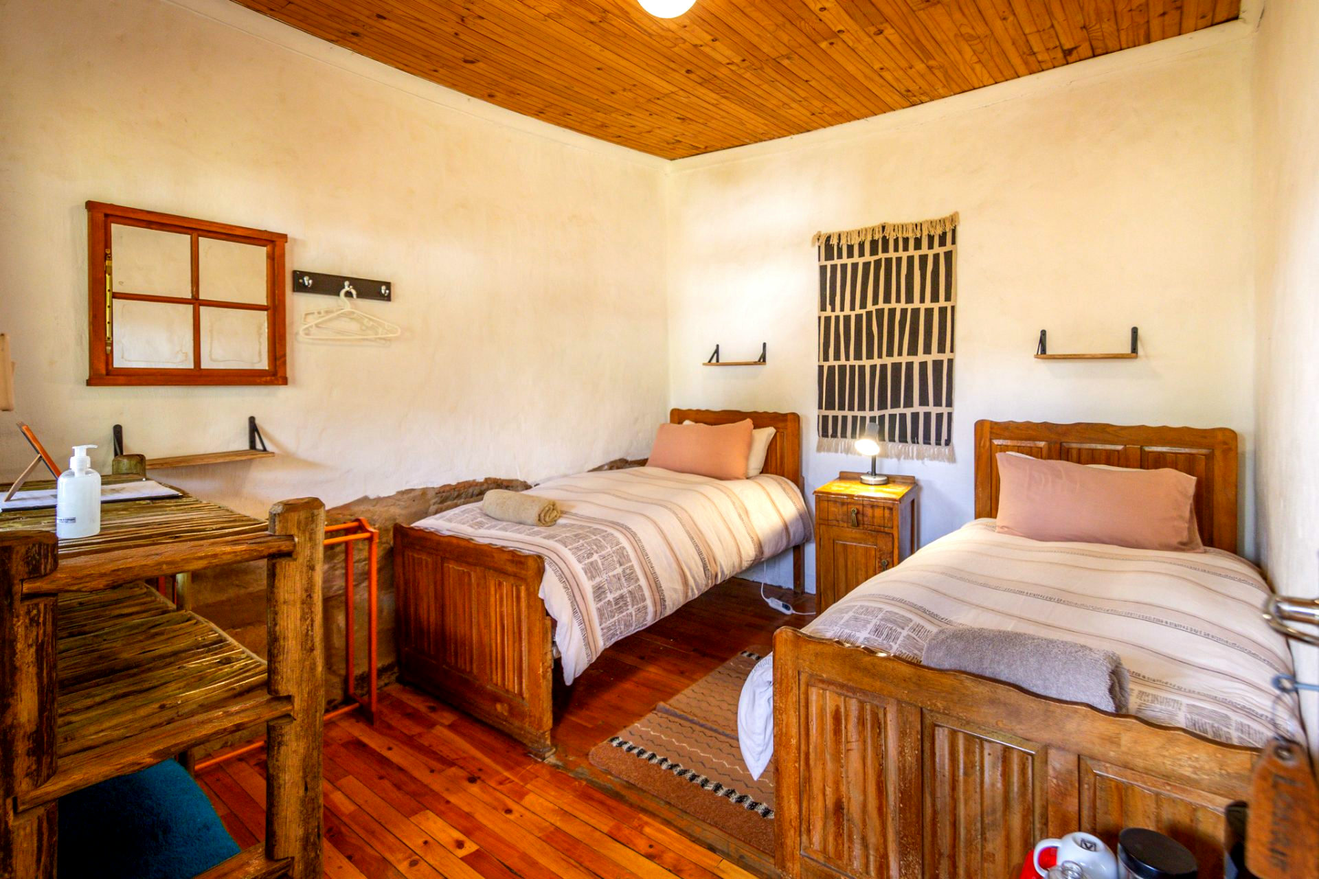 Standard Twin Room Lourie - 1
