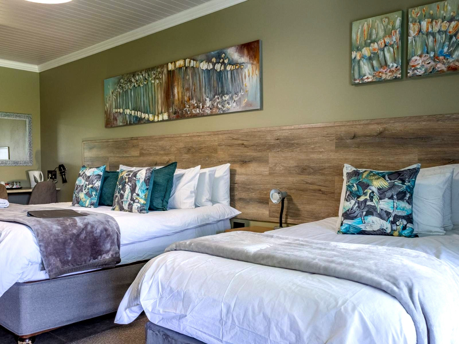 Family Room - 1