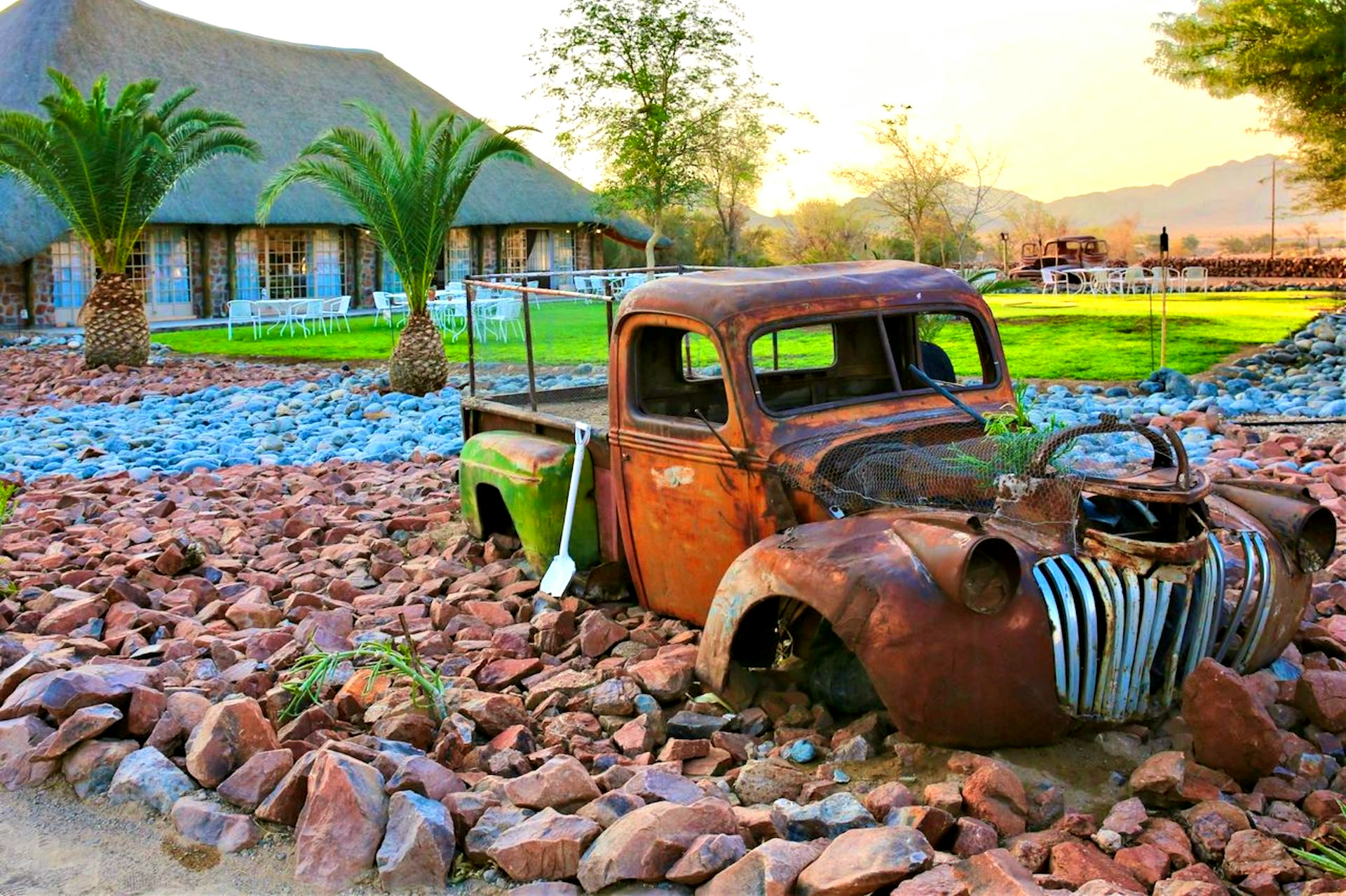 The Elegant Desert Lodge