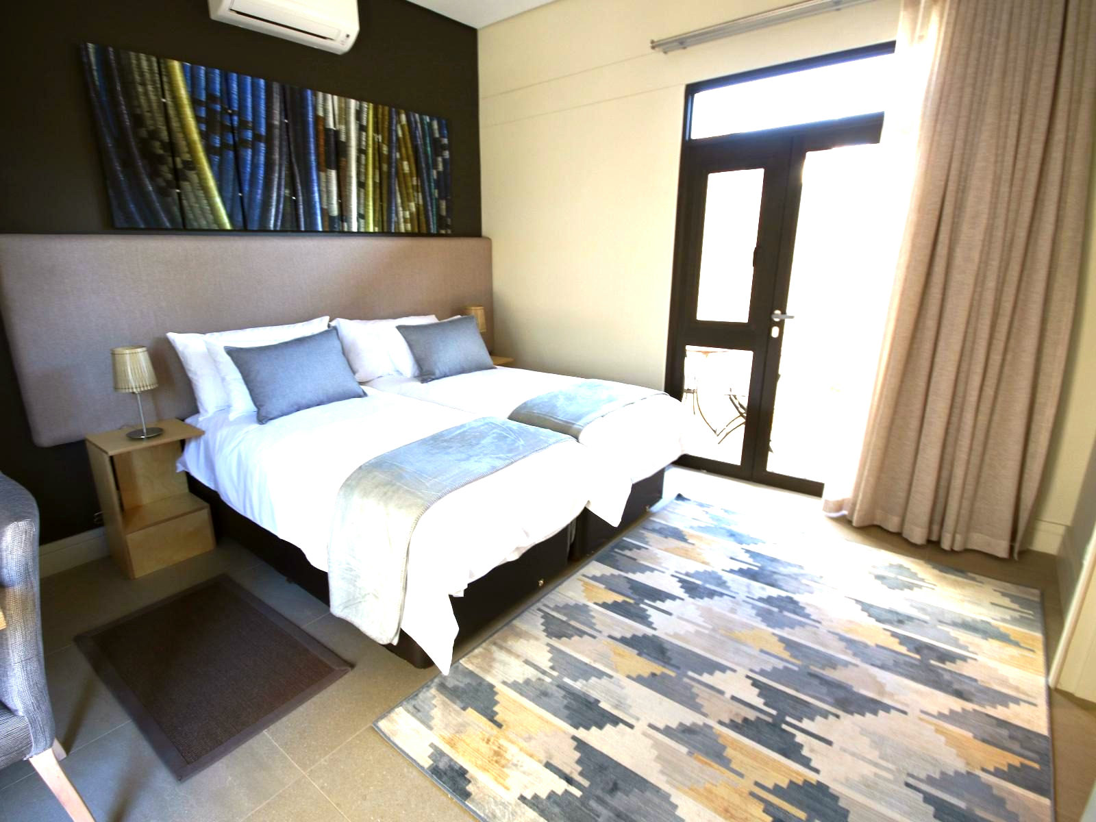 Twin Room - 1