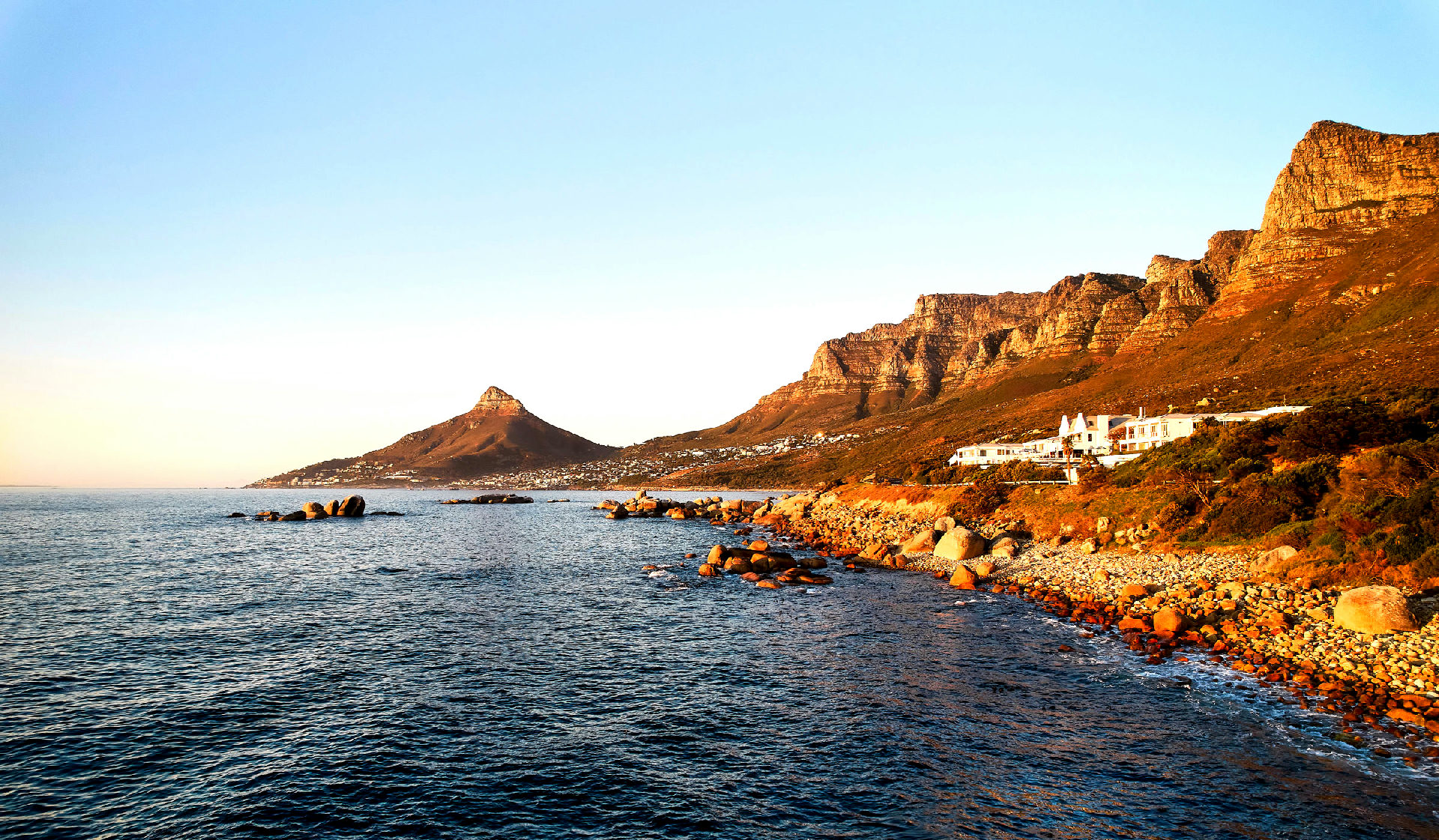 Twelve Apostles Hotel & Spa