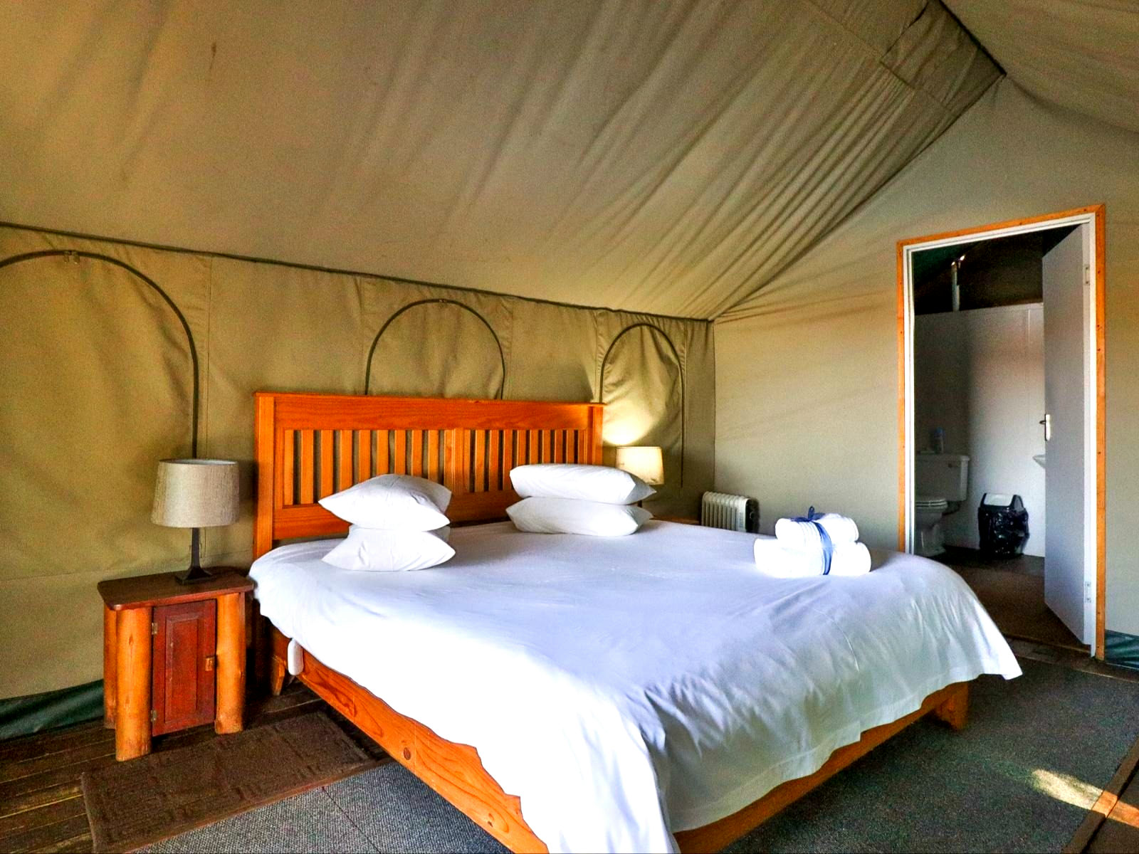 Honeymoon Tented Chalet - 1