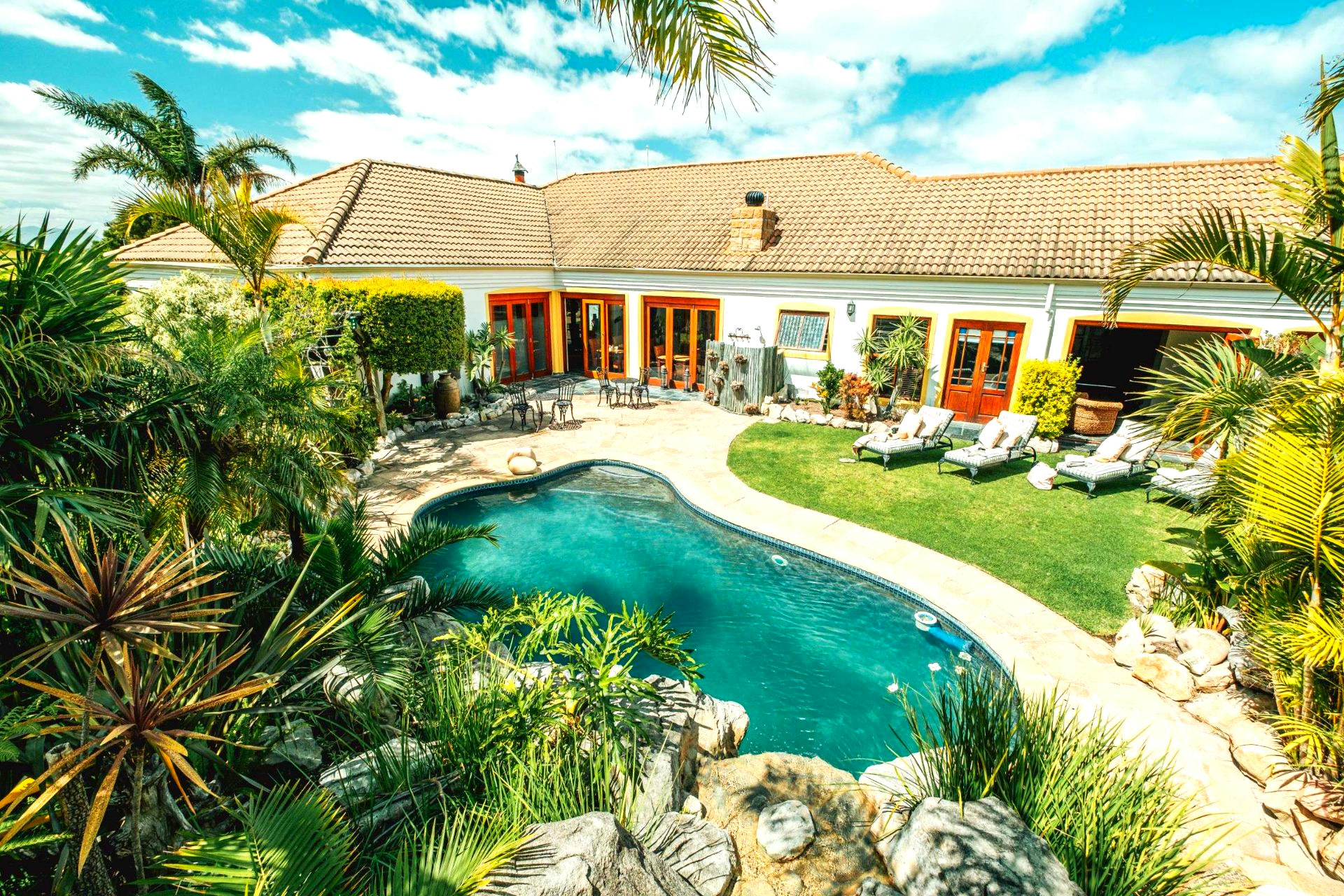 VillaChad Guesthouse