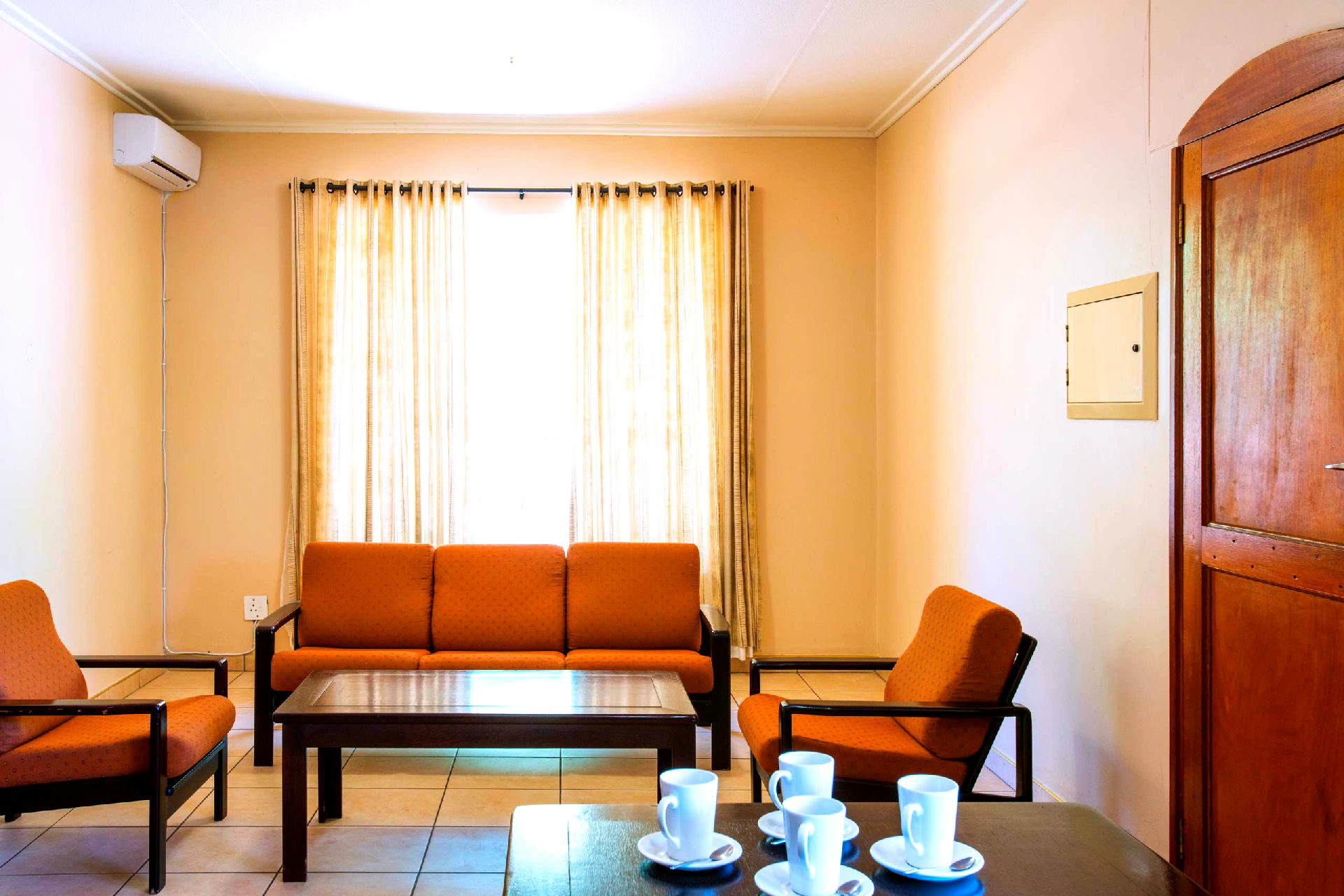 Bush Chalet (4 beds) - 1
