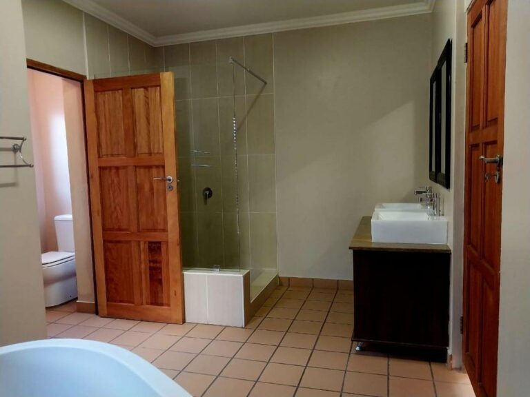 Deluxe double room with pool view - 1