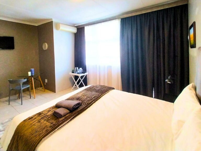 Double Room - 1