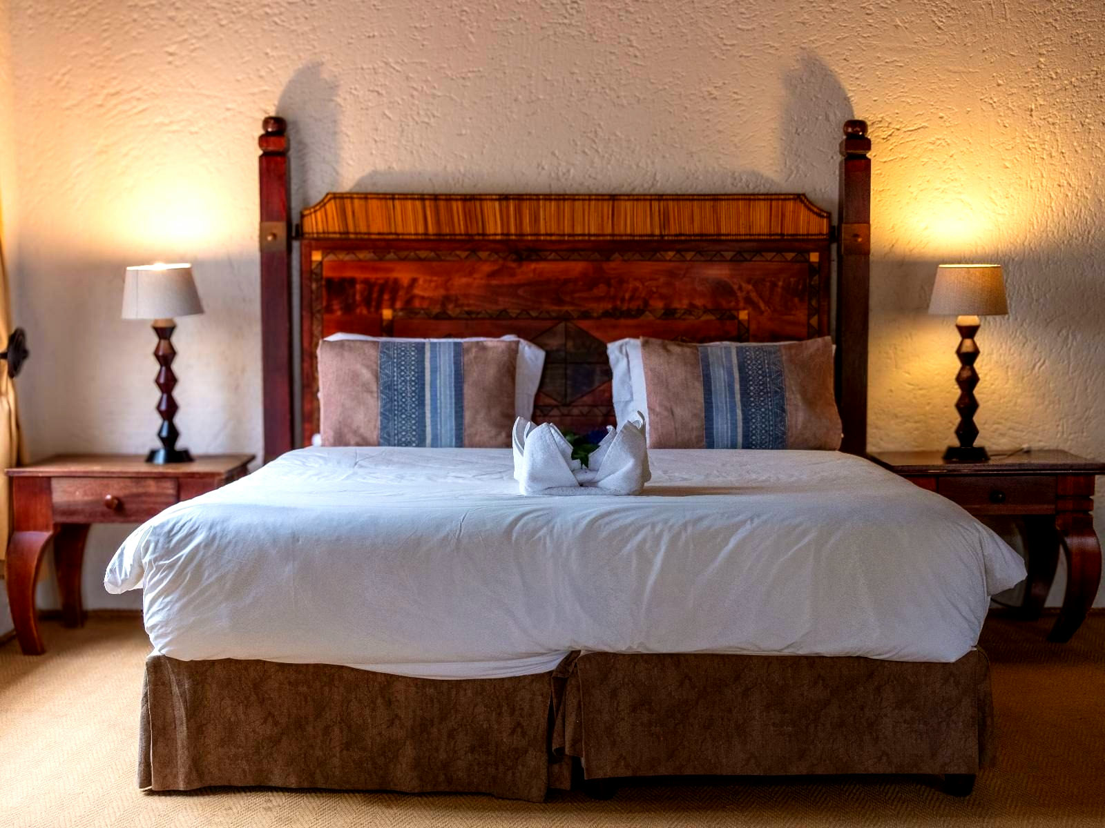 Bush Lodge - 1